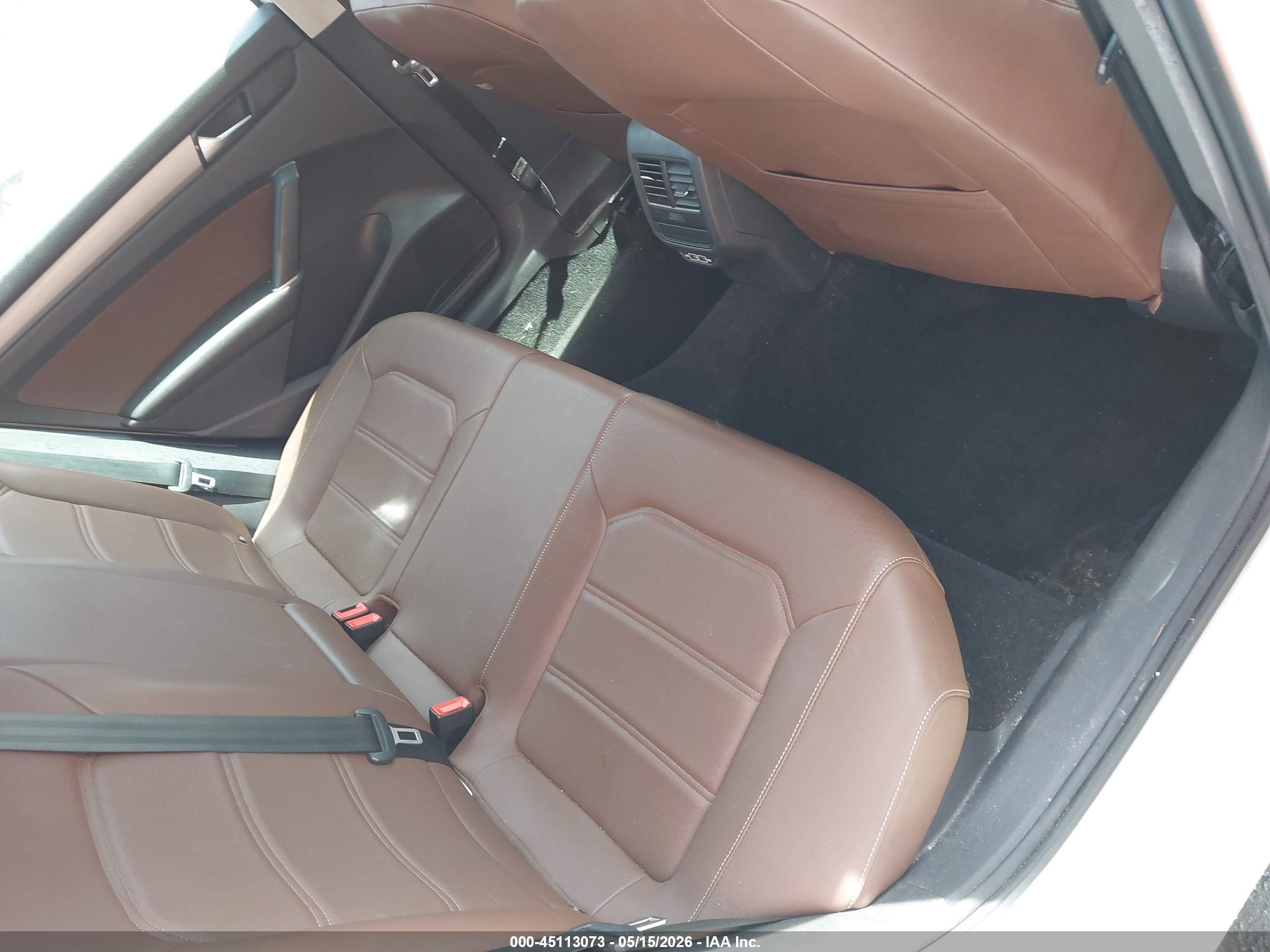 2021 Volkswagen Passat 2.0t Se Белый vin: 1VWSA7A36MC017555