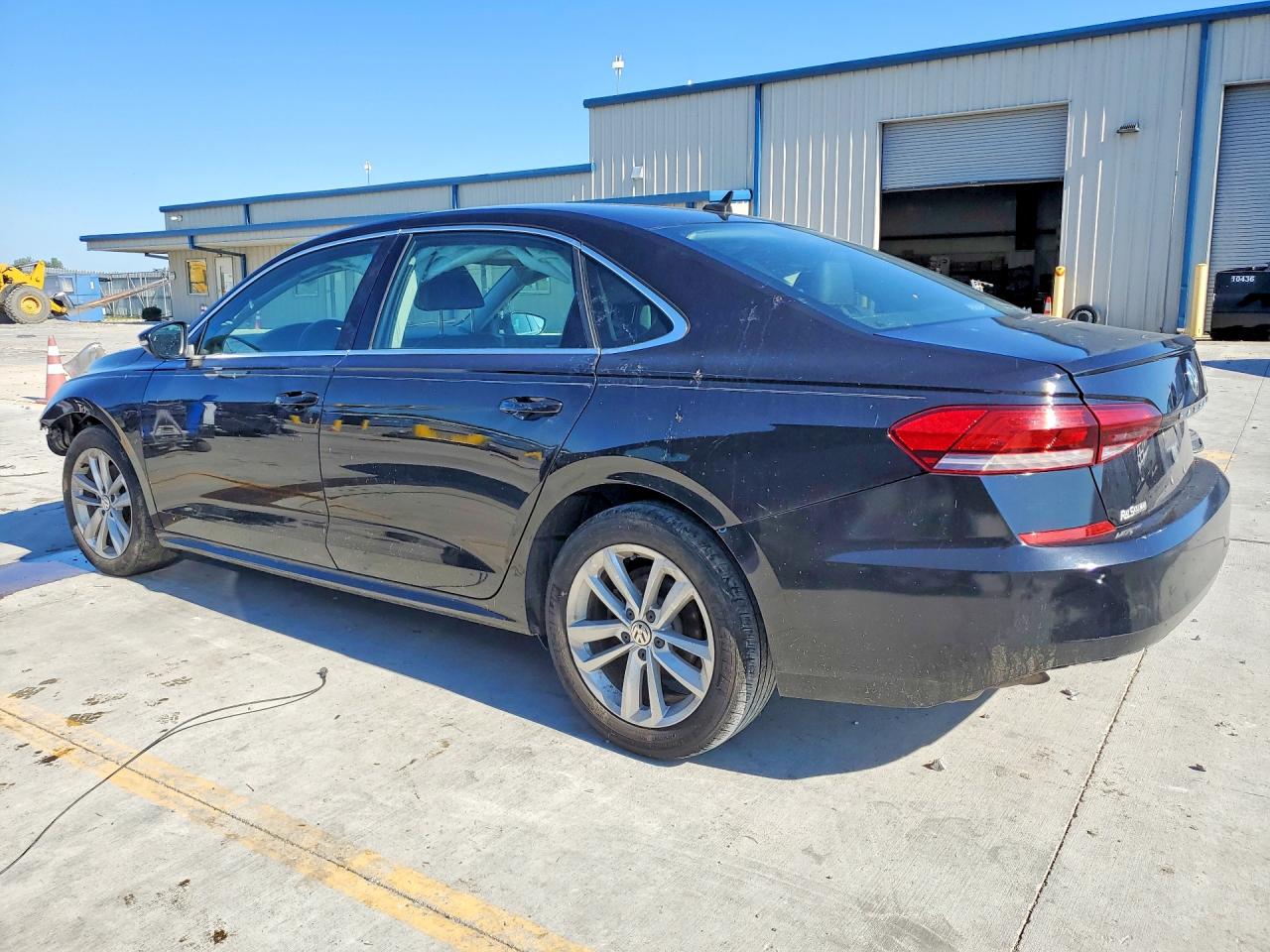2020 Volkswagen Passat Se Black vin: 1VWSA7A37LC016428