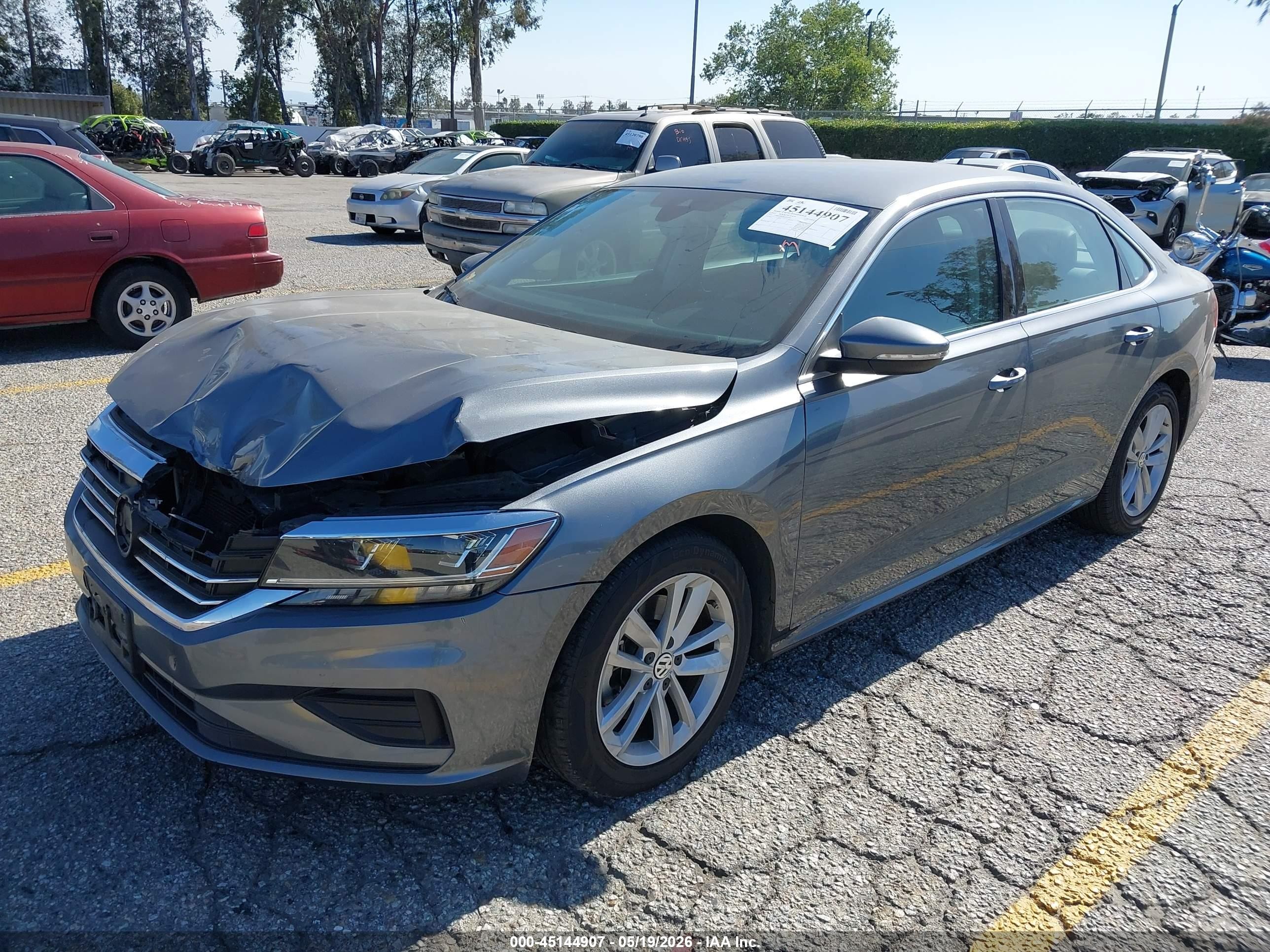 2020 Volkswagen Passat 2.0t Se Gray vin: 1VWSA7A37LC020348