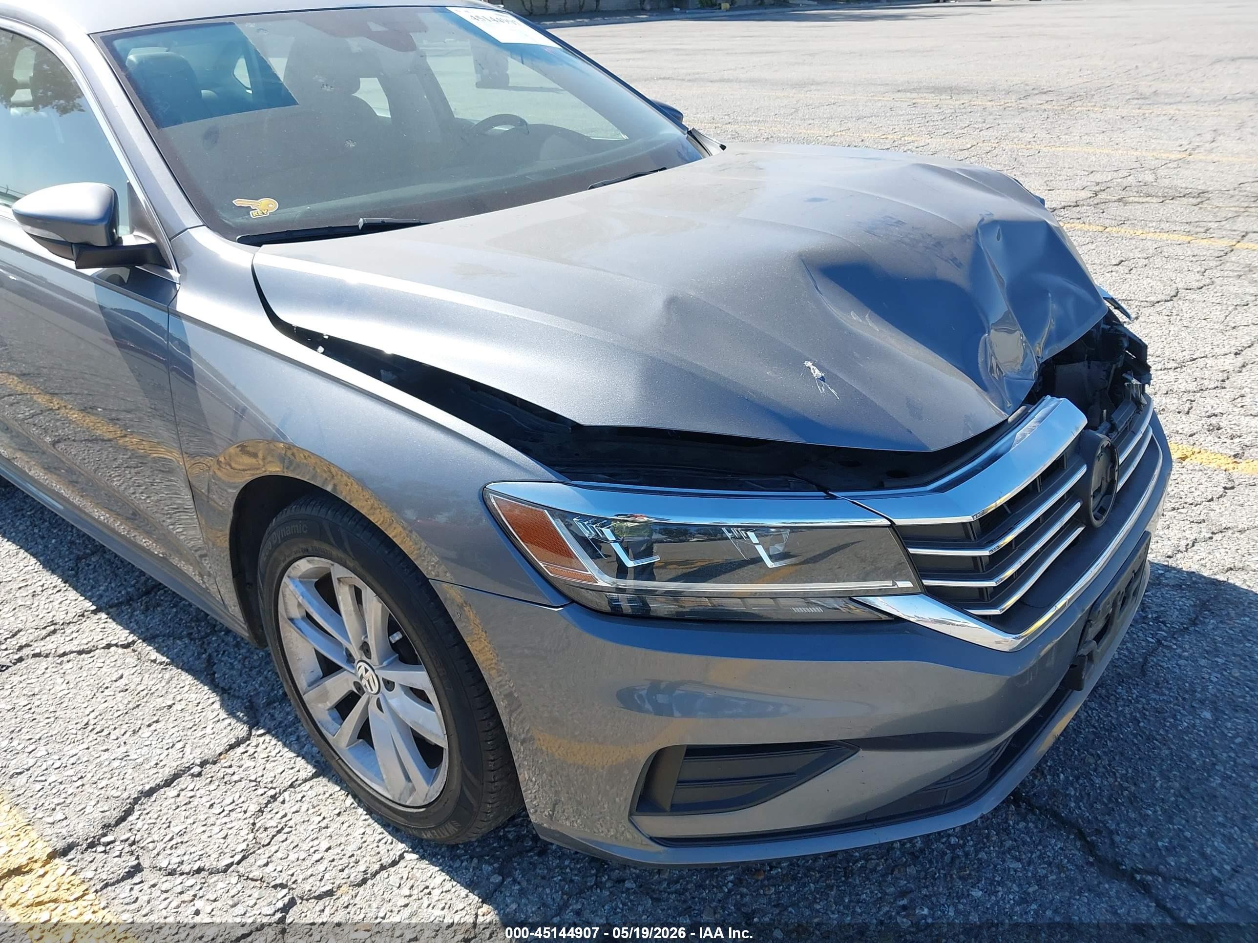 2020 Volkswagen Passat 2.0t Se Gray vin: 1VWSA7A37LC020348