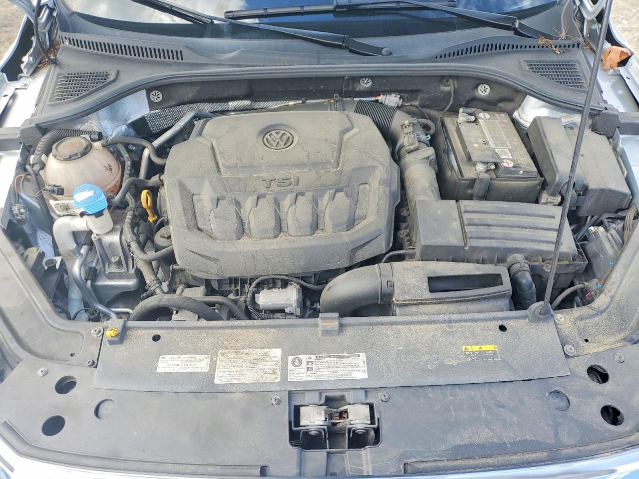 2020 Volkswagen Passat Se Silver vin: 1VWSA7A38LC012081