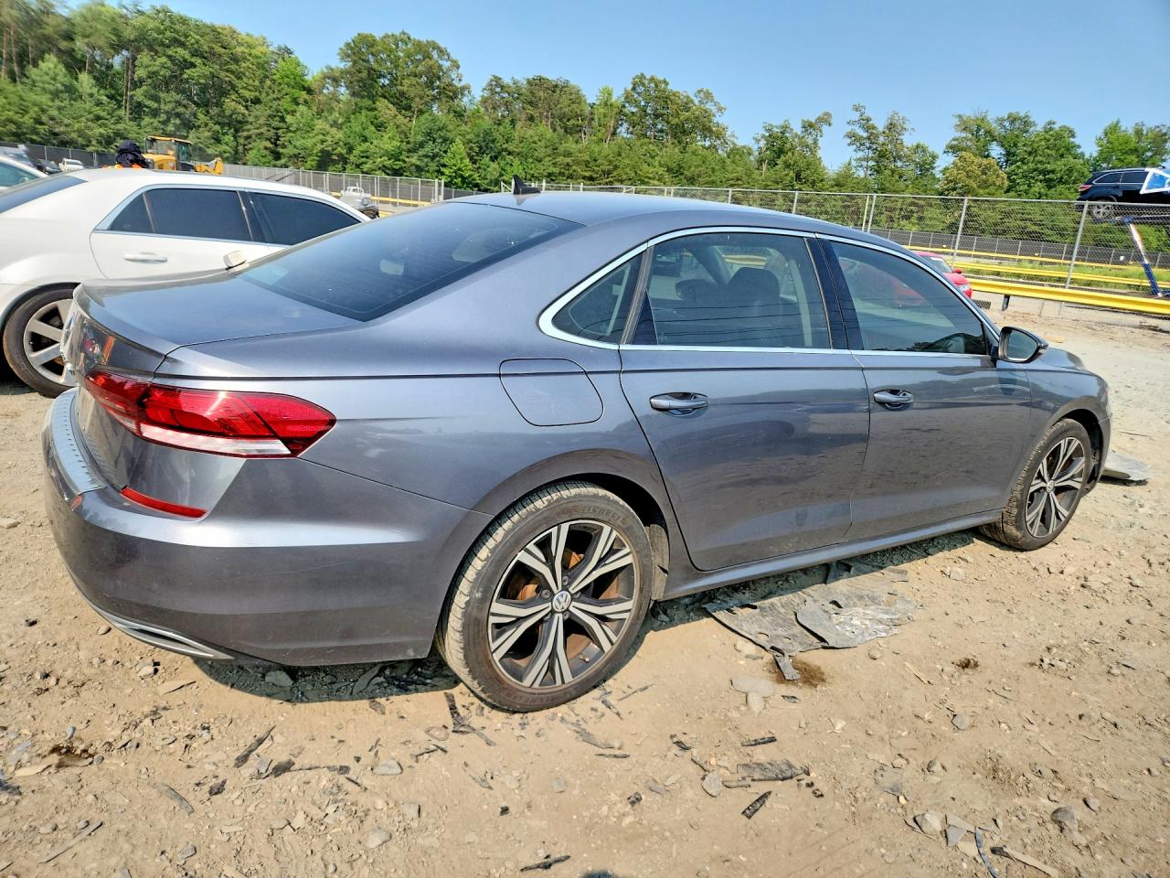 2021 Volkswagen Passat Se Silver vin: 1VWSA7A39MC009191