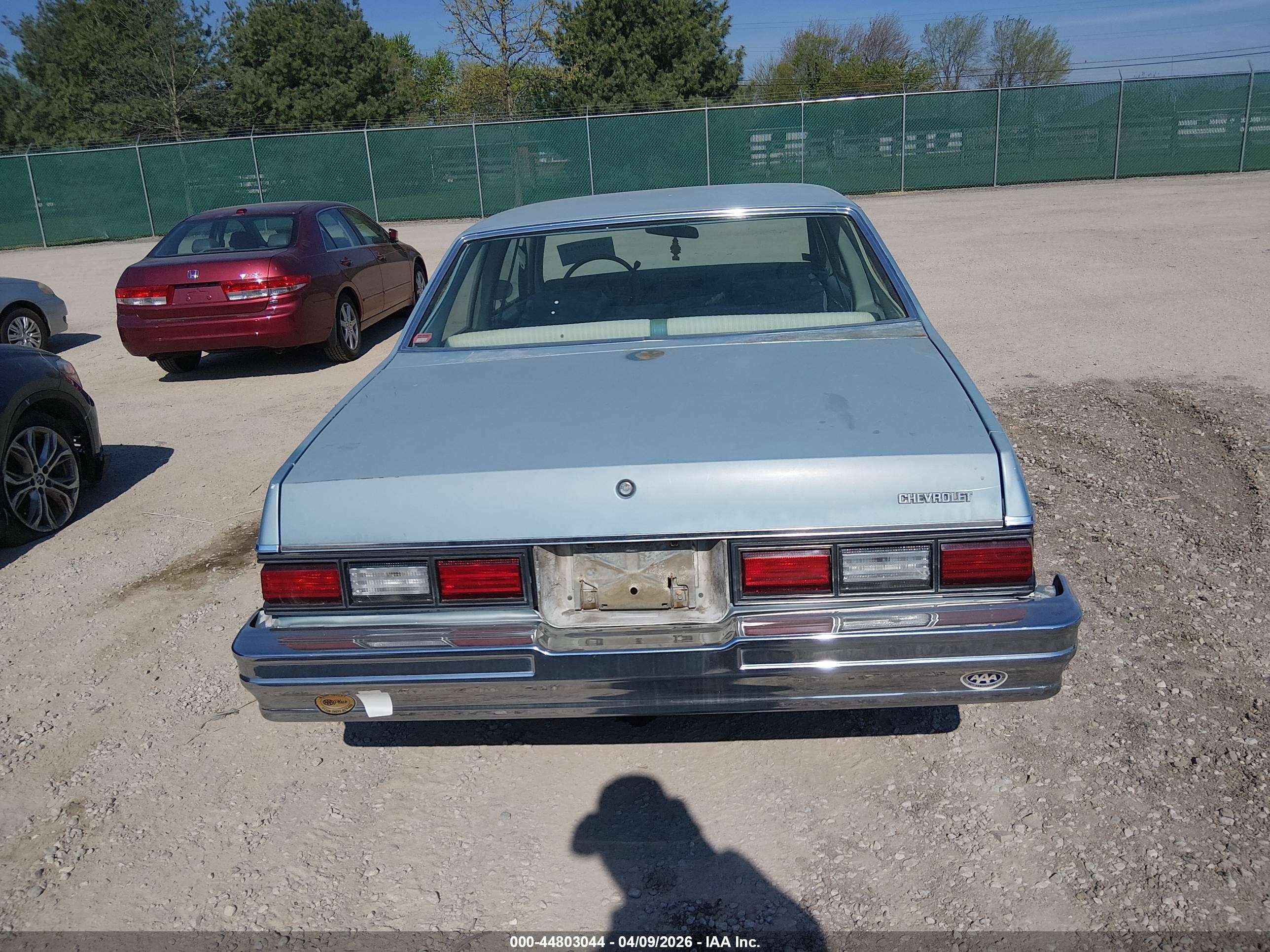 1979 Chevrolet Malibu Classic   Синий vin: 1W27J9B477316    