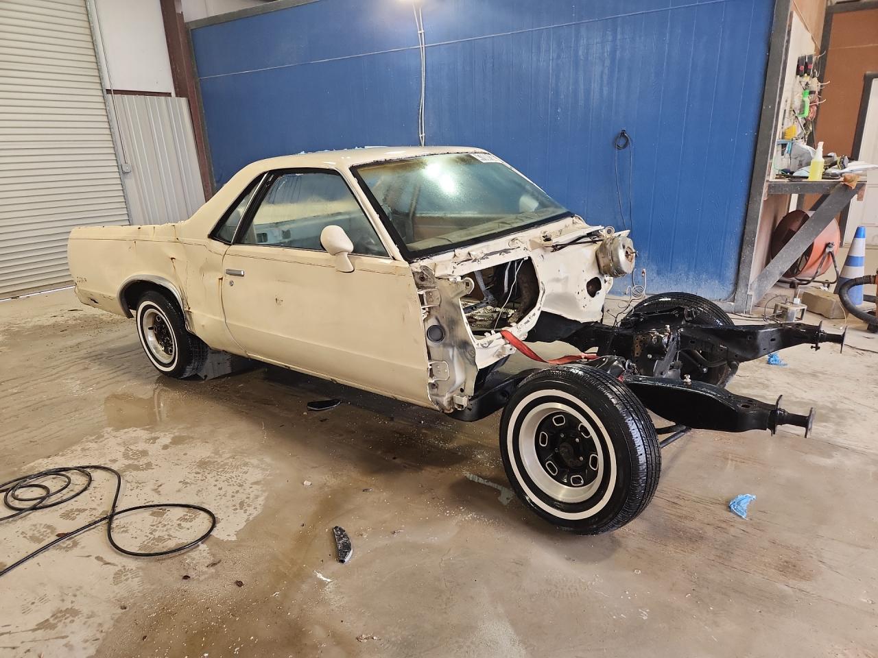 1980 Chevrolet El Camino Желто-коричневый vin: 1W80KAR404787 Damage: Right Front Door, Dent(S) W/ Paint Dmg, > 12 Inches