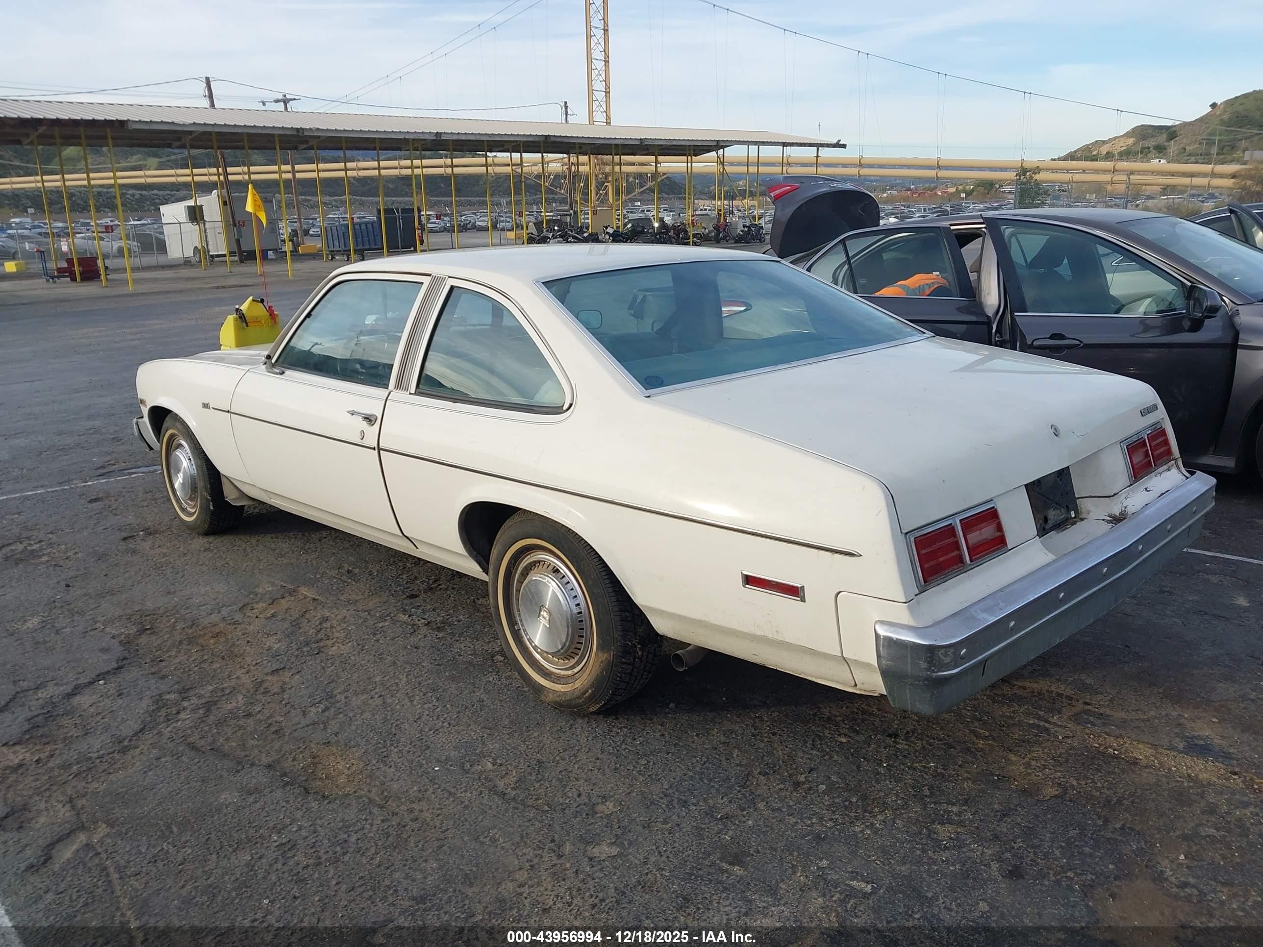 1978 Chevrolet Nova   Белый vin: 1X27U8W185242    