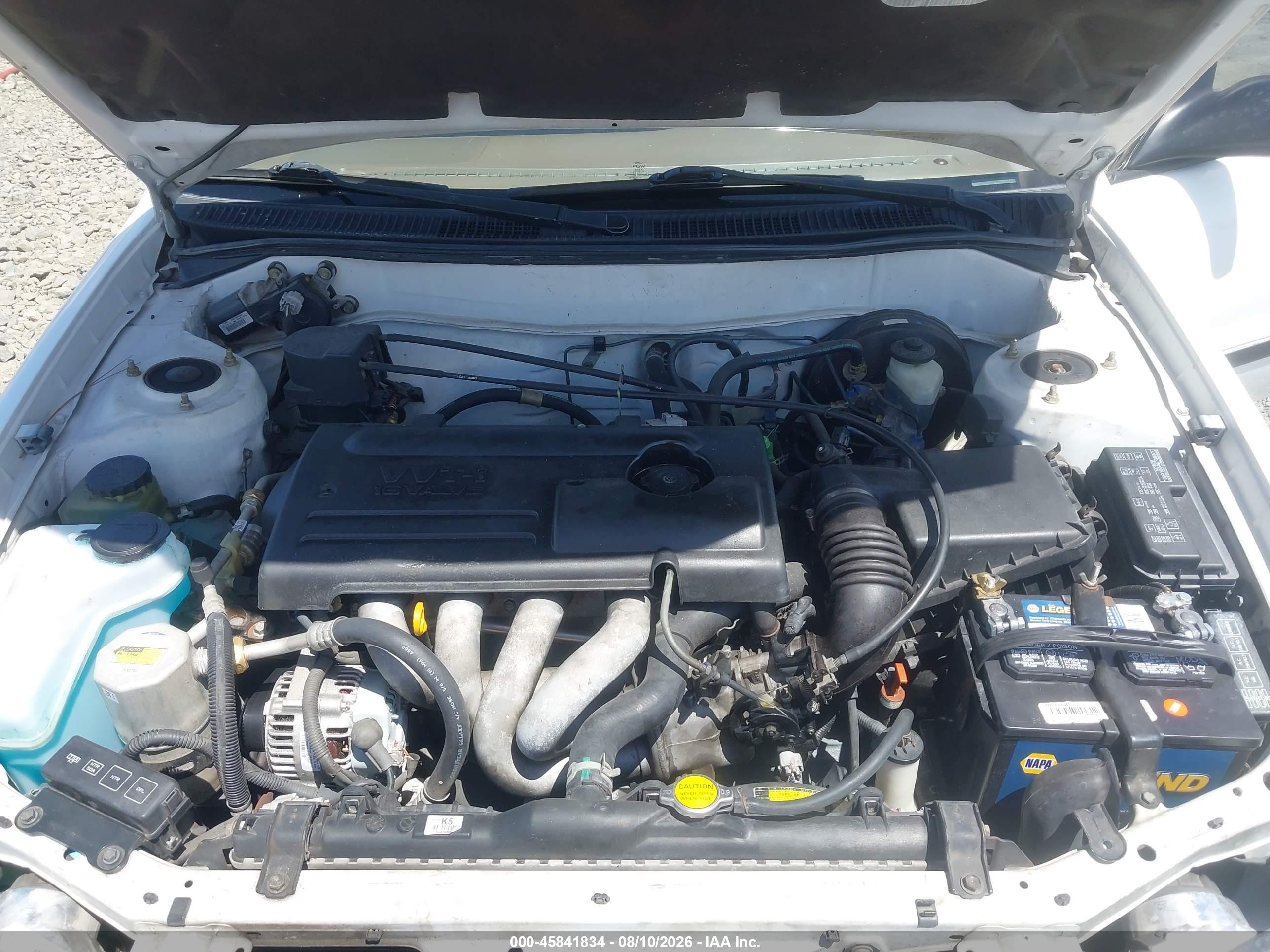 2002 Chevrolet Prizm   White vin: 1Y1SK52832Z409784
