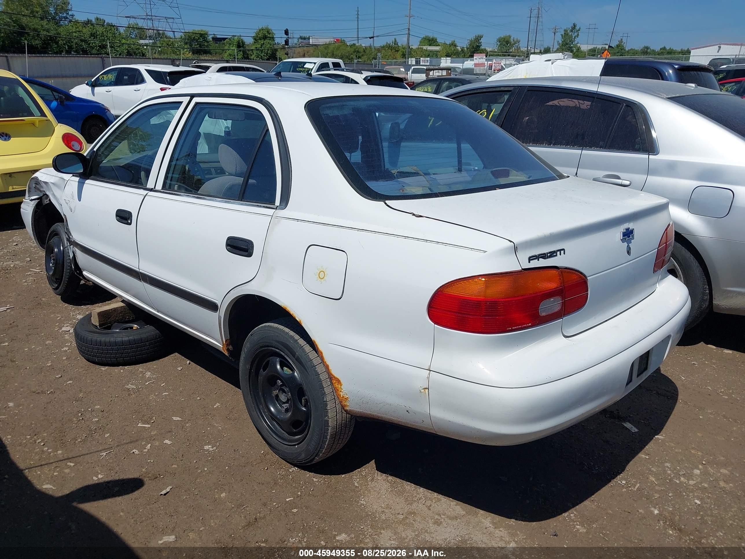 2000 Chevrolet Prizm   White vin: 1Y1SK5285YZ435697
