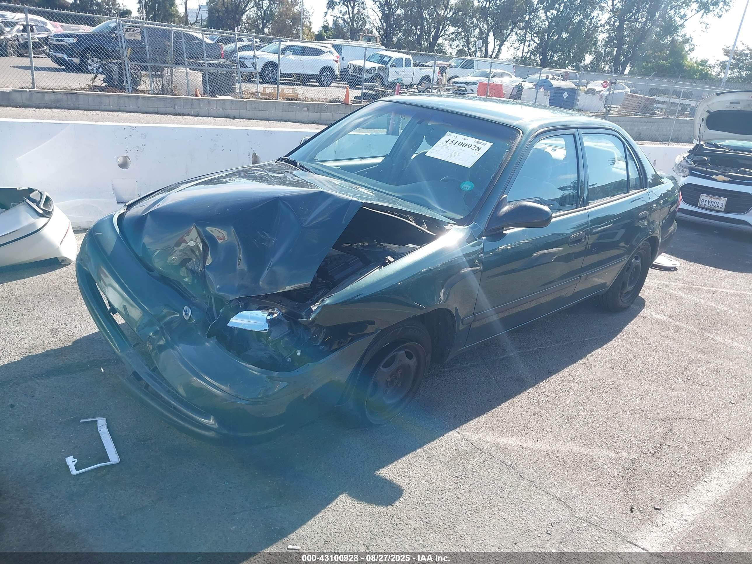 2002 Chevrolet Prizm   Green vin: 1Y1SK52892Z424032