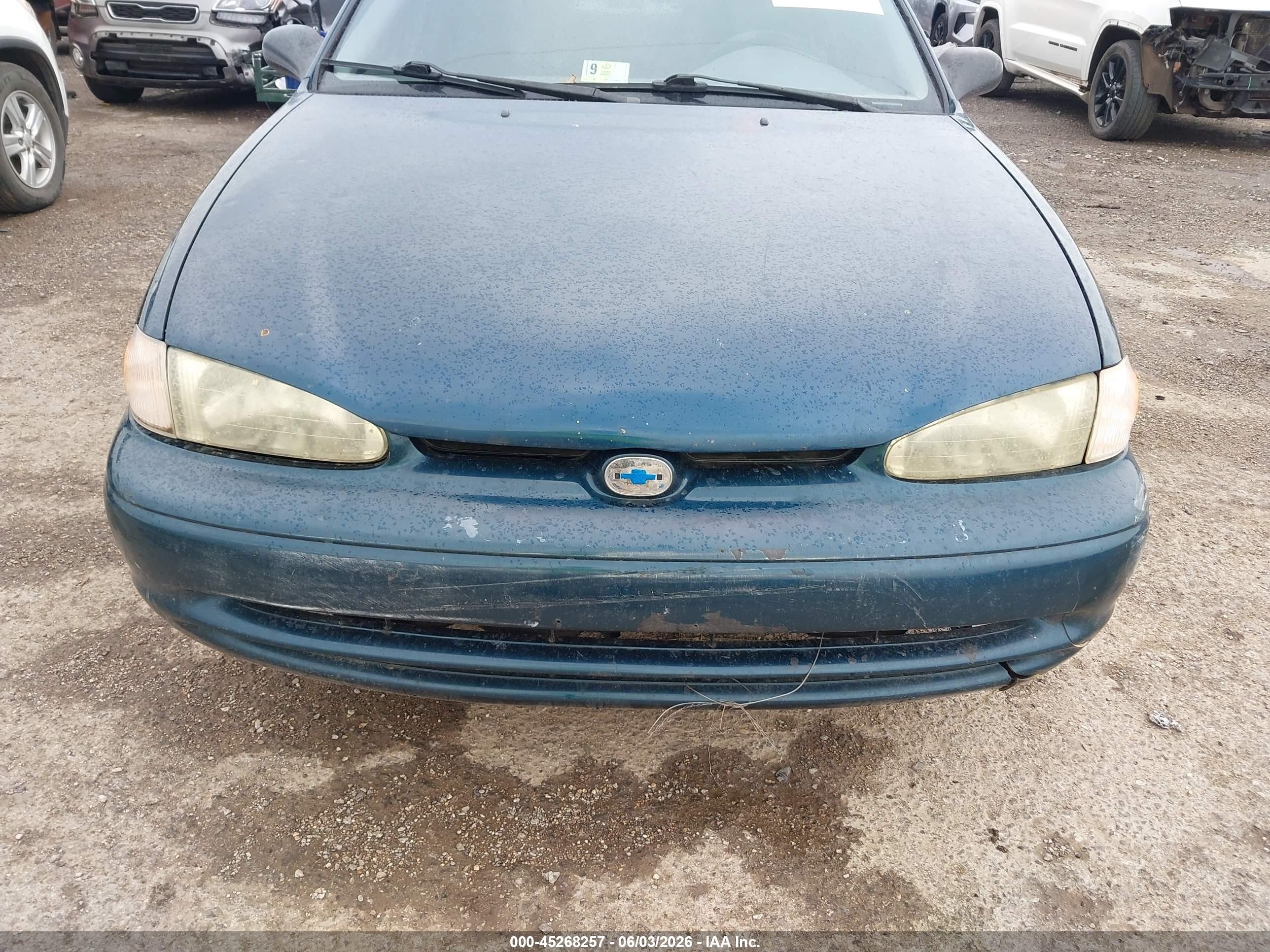 2002 Chevrolet Prizm   Blue vin: 1Y1SK528X2Z420054