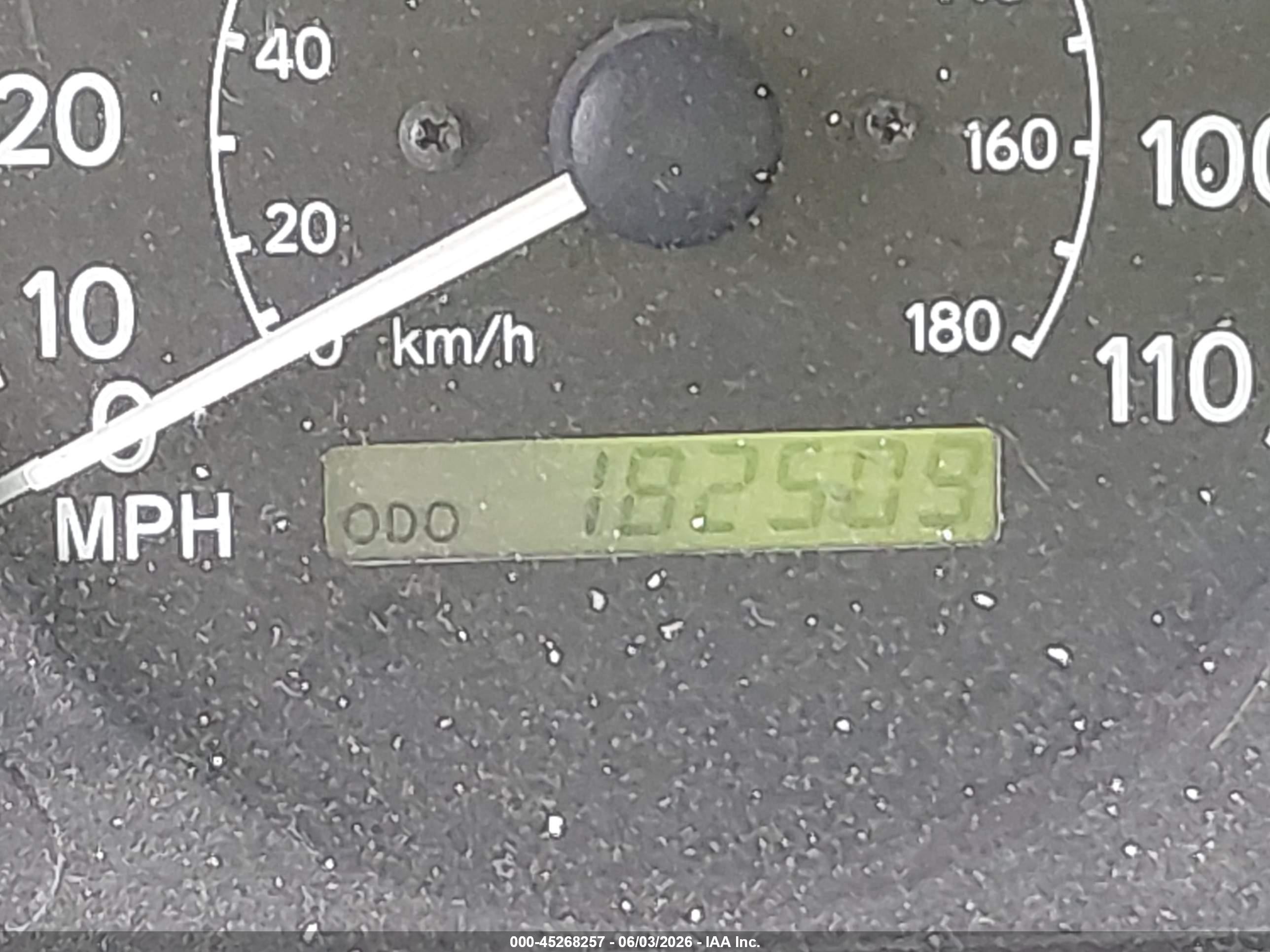 2002 Chevrolet Prizm   Blue vin: 1Y1SK528X2Z420054