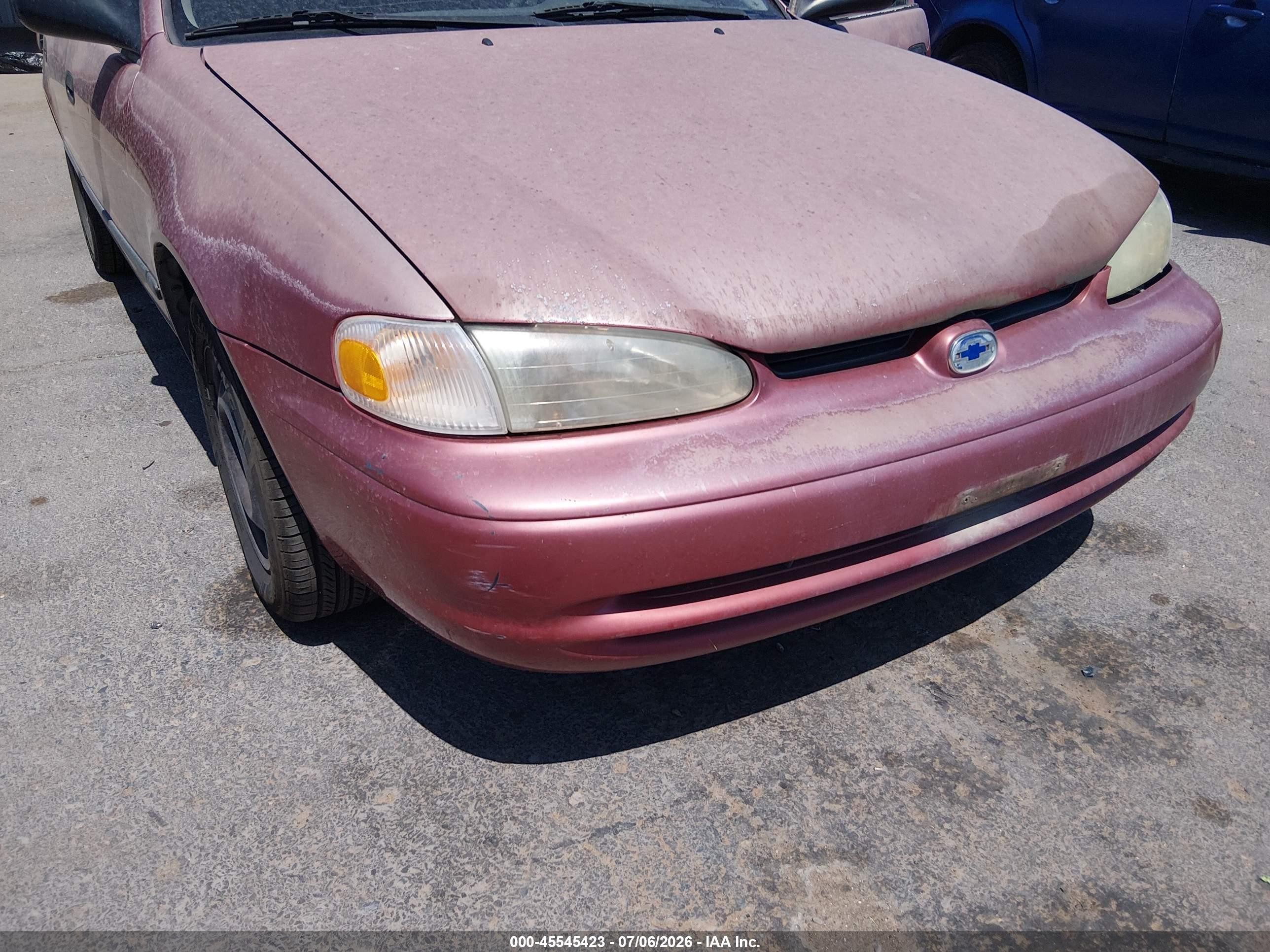 1998 Chevrolet Prizm   Maroon vin: 1Y1SK528XWZ436664
