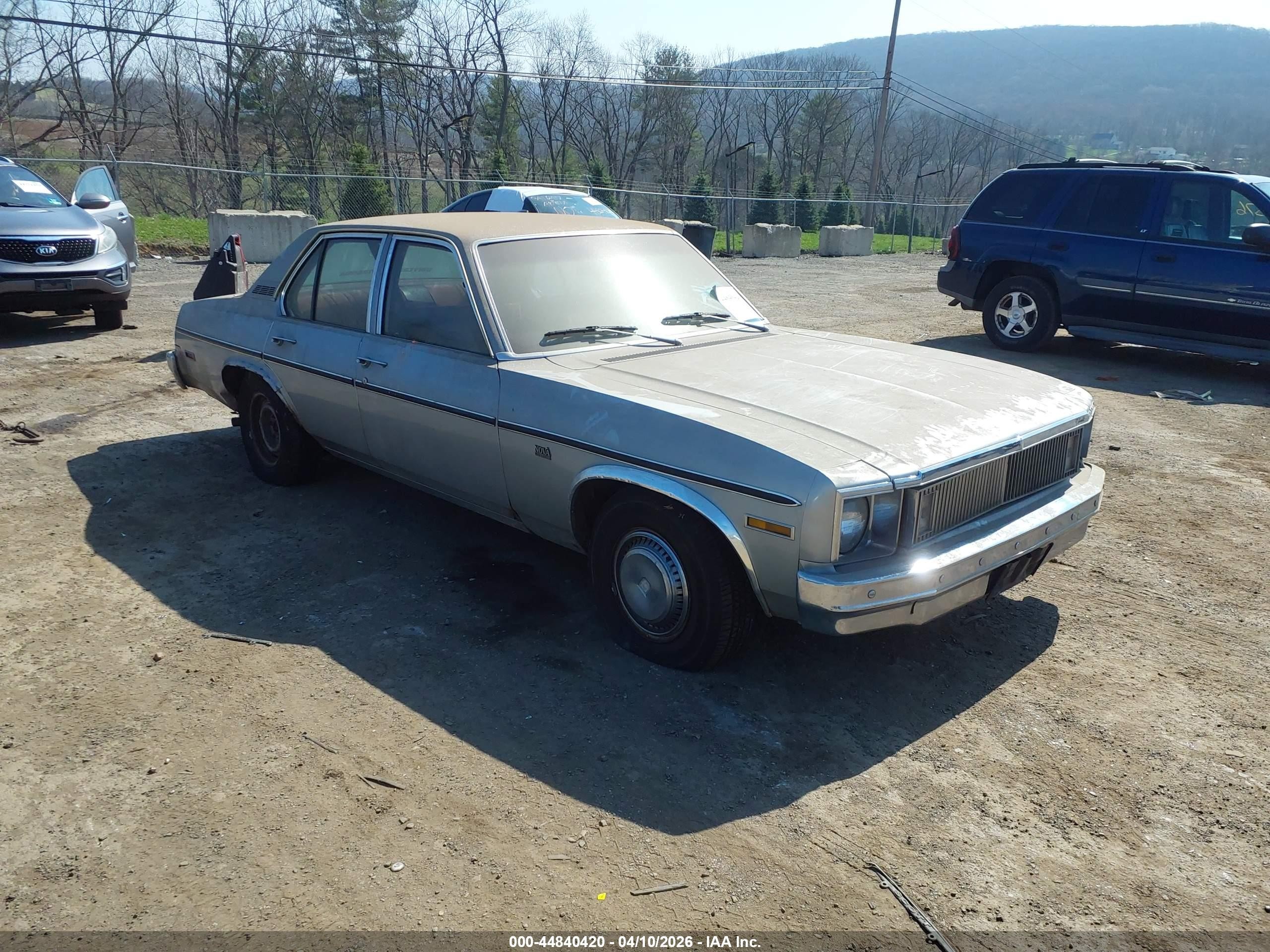 1978 Chevrolet Nova   Silver vin: 1Y69U8T178780    