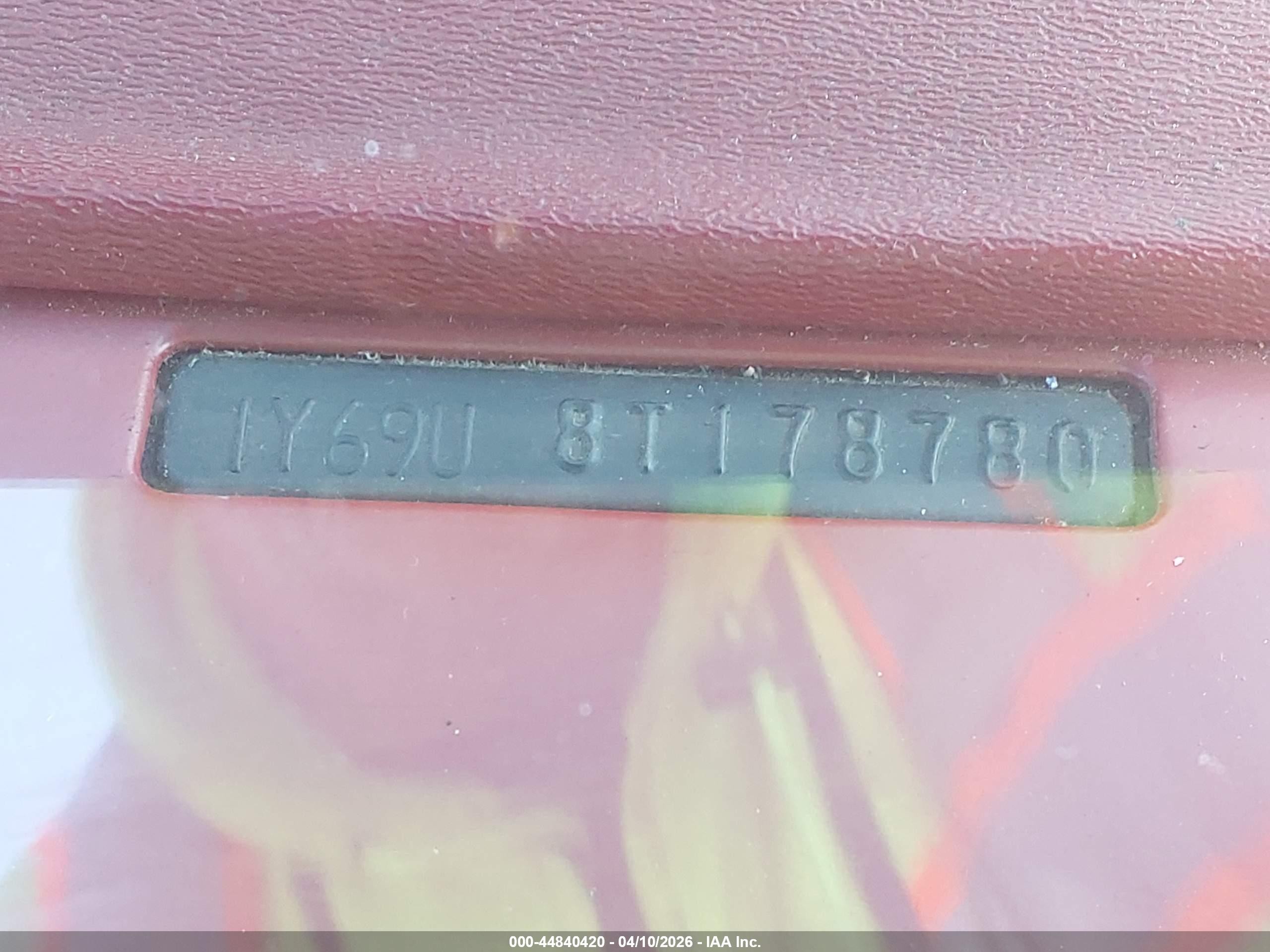 1978 Chevrolet Nova   Серебряный vin: 1Y69U8T178780    