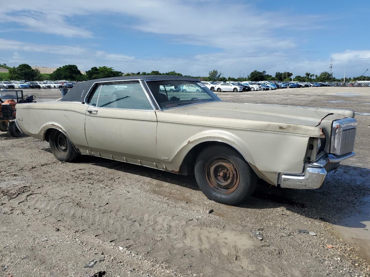 1971 Lincoln Continital Beige vin: 1Y89A812204