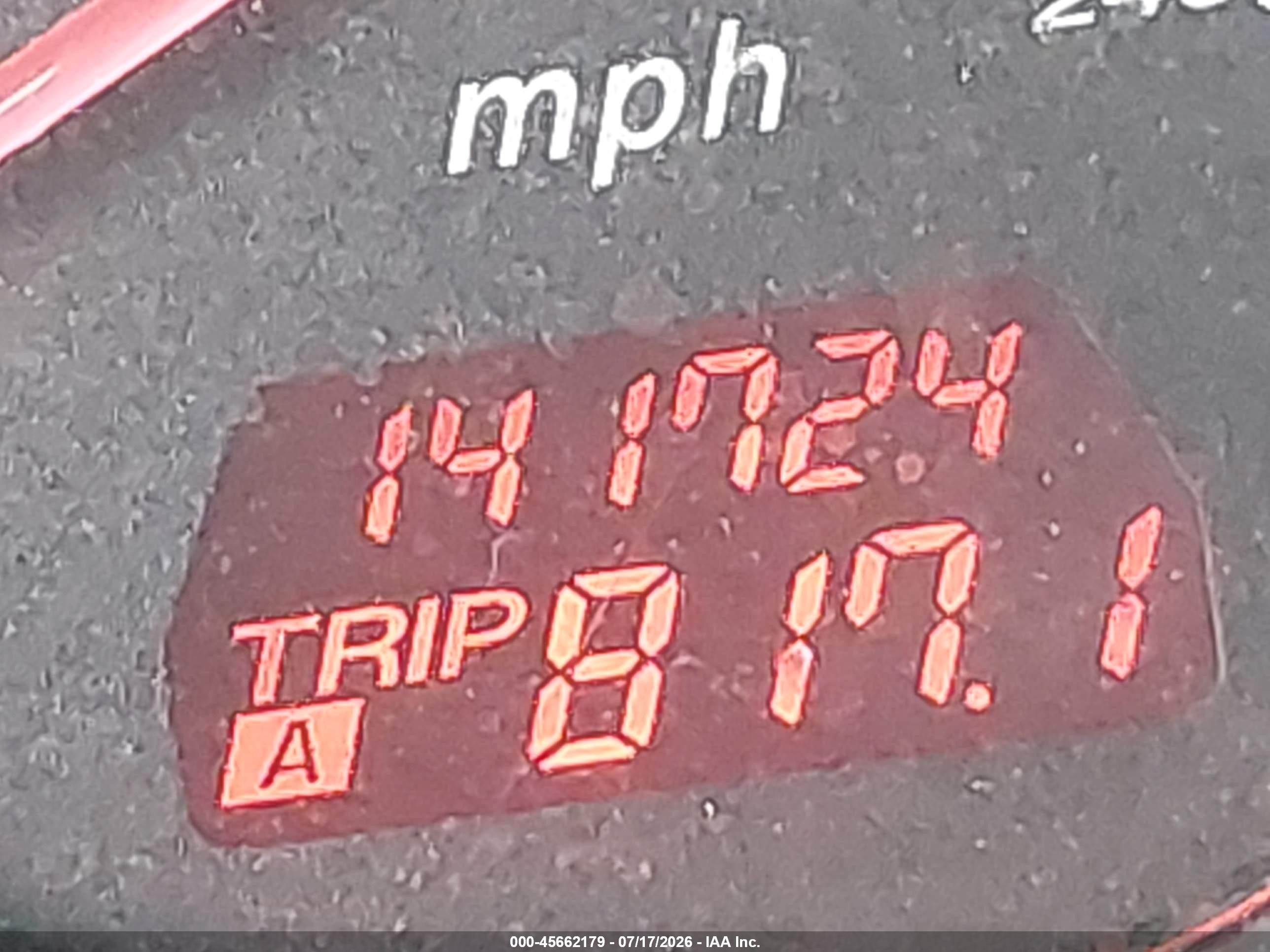 2003 Mazda Mazda6 I Silver vin: 1YVFP80C135M41880