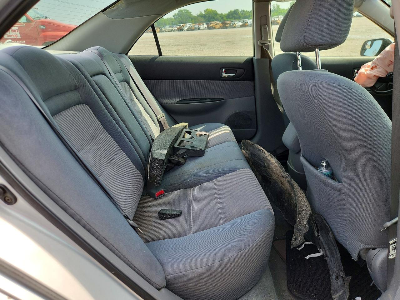 2004 Mazda 6 I Серебряный vin: 1YVFP80C245N35364