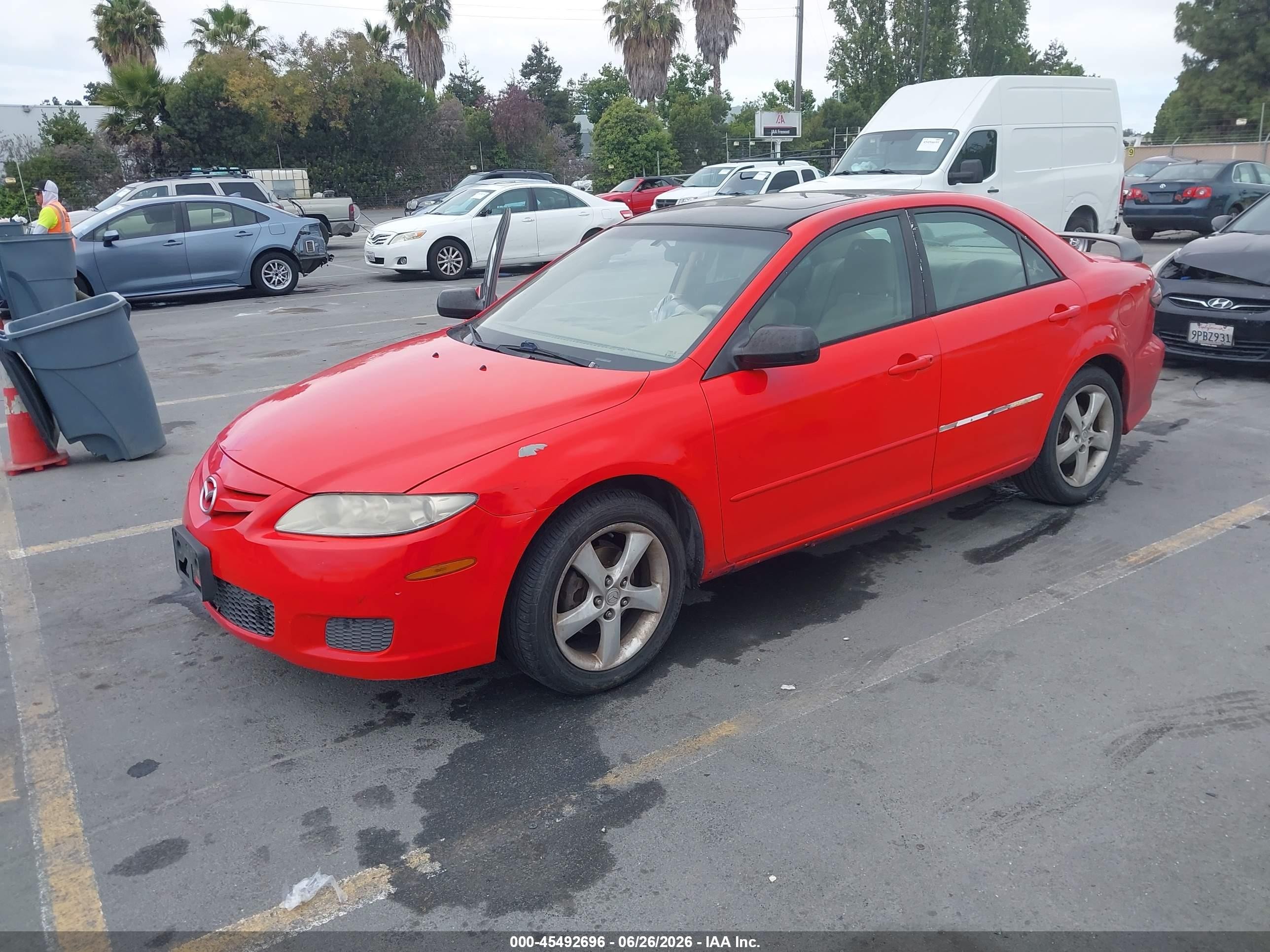 2003 Mazda Mazda6 I Red vin: 1YVFP80C435M55160
