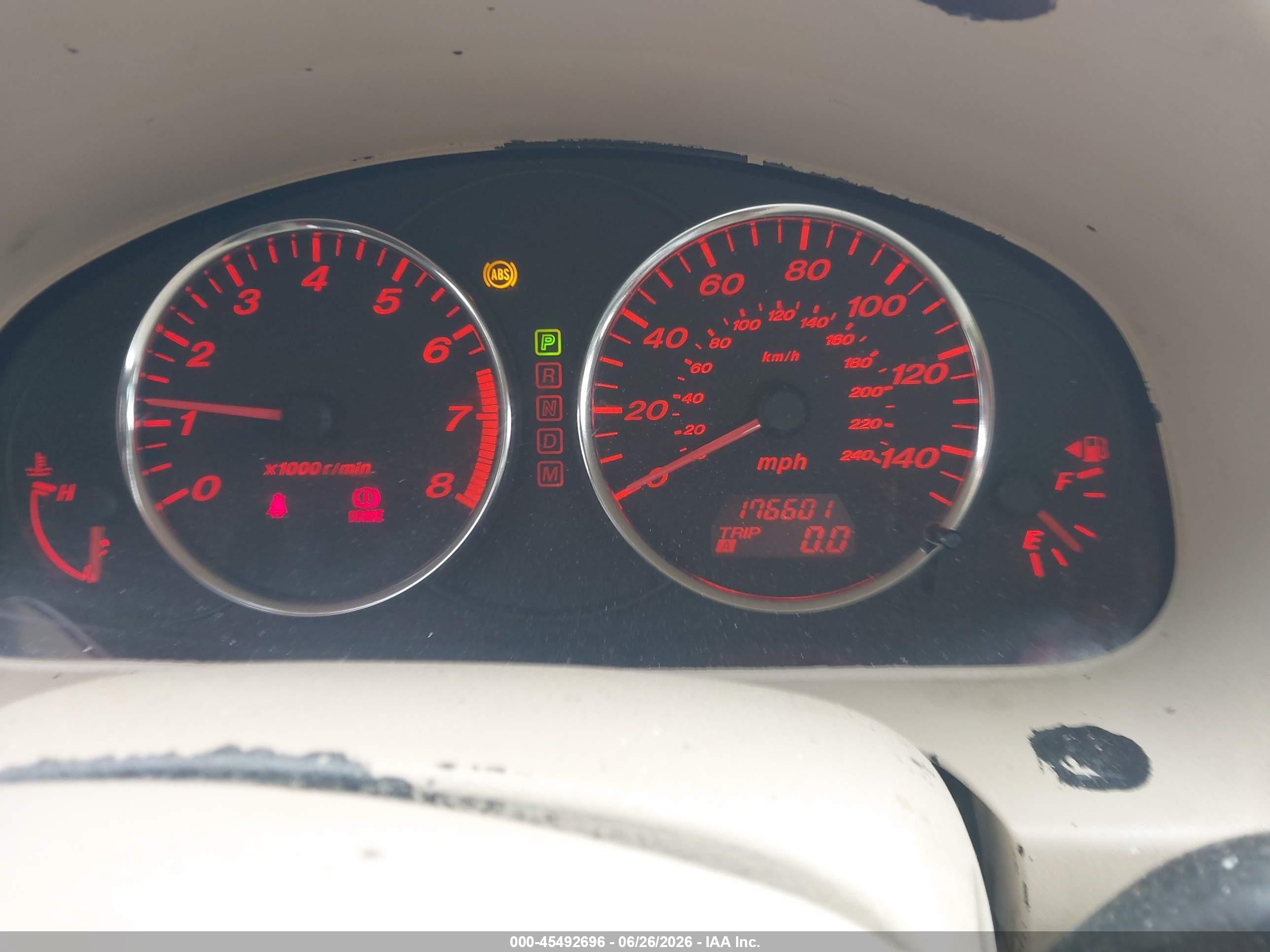 2003 Mazda Mazda6 I Red vin: 1YVFP80C435M55160