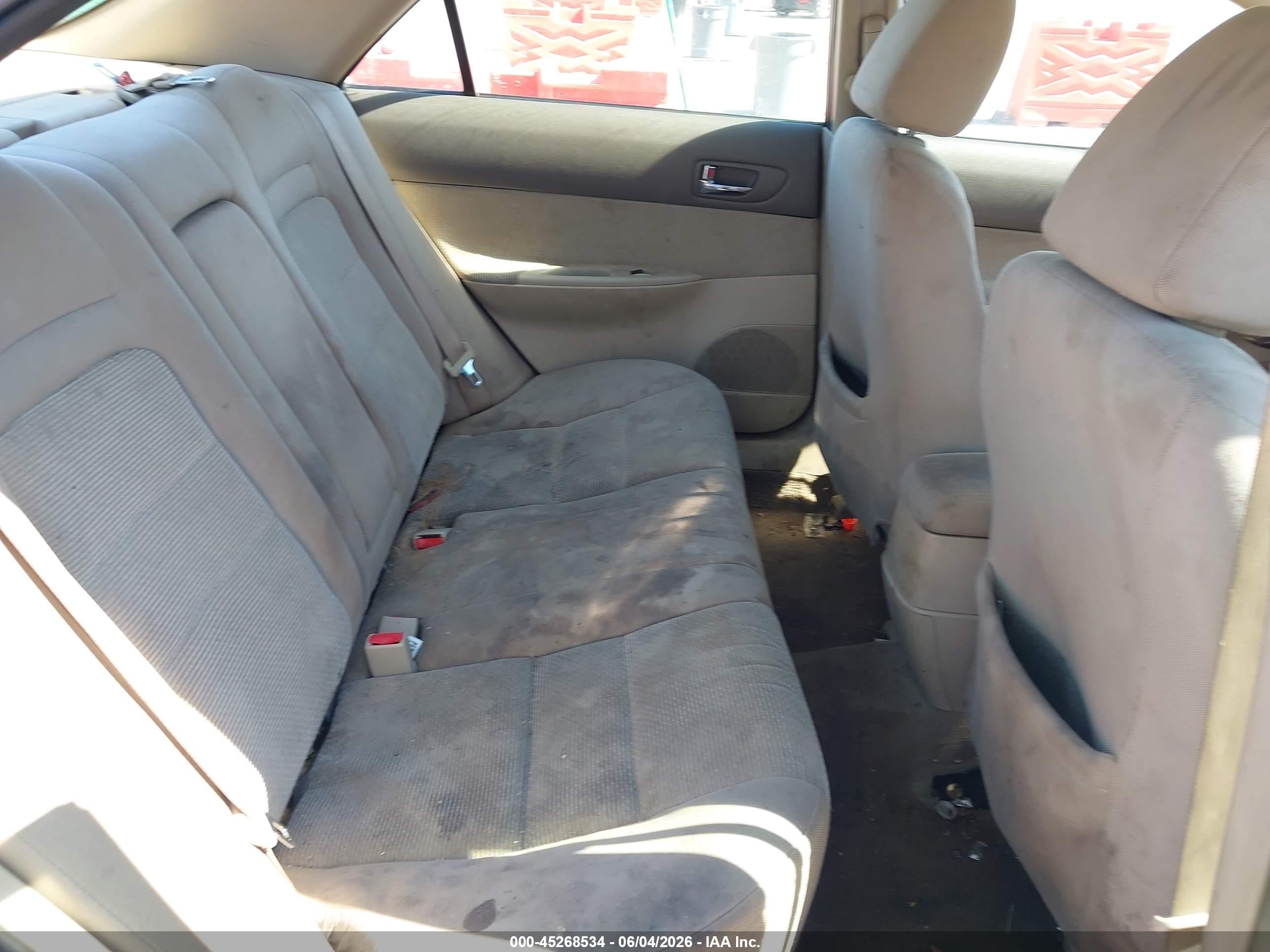 2004 Mazda Mazda6 I Blue vin: 1YVFP80C445N80774
