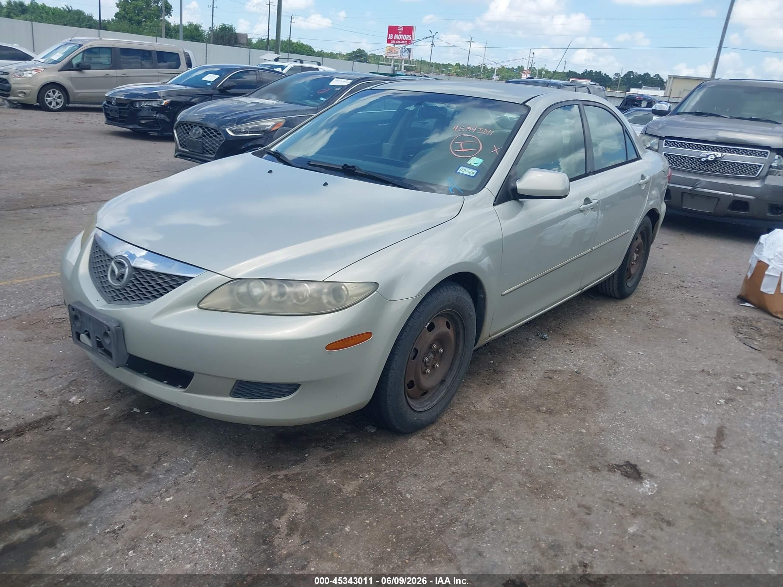 2005 Mazda Mazda6 I Base Beige vin: 1YVFP80C455M62984
