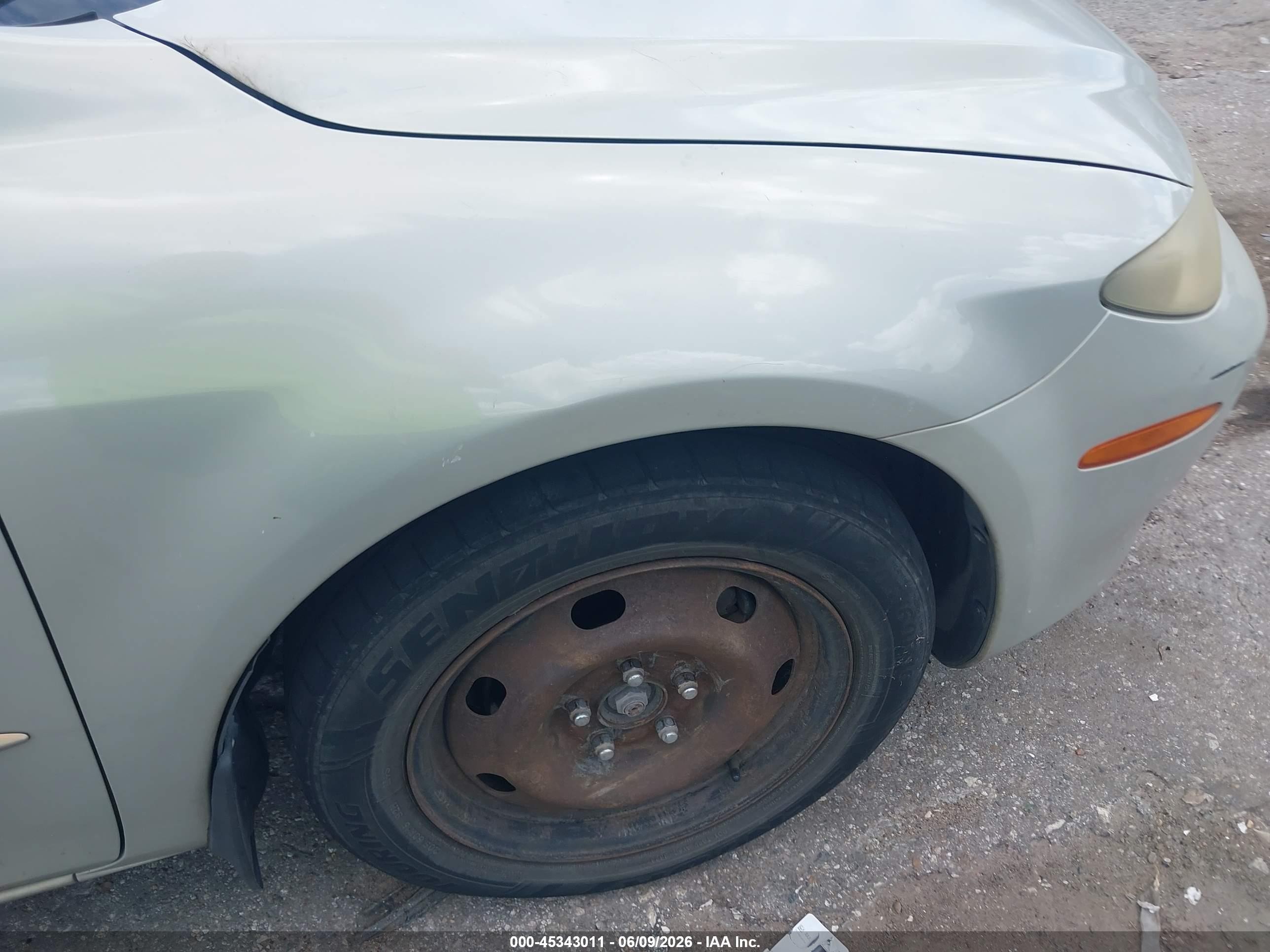 2005 Mazda Mazda6 I Base Beige vin: 1YVFP80C455M62984