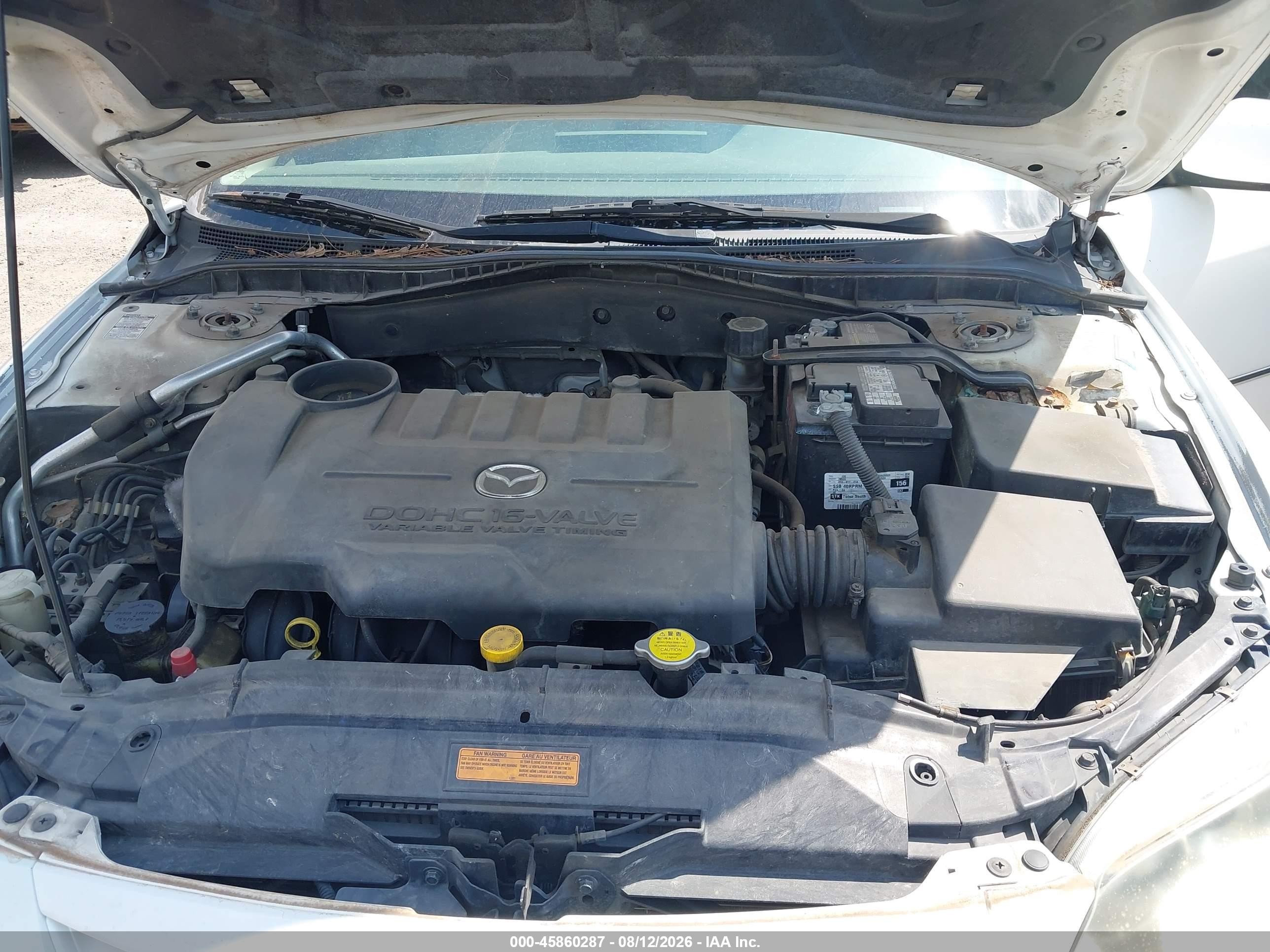 2003 Mazda Mazda6 I White vin: 1YVFP80C535M24662