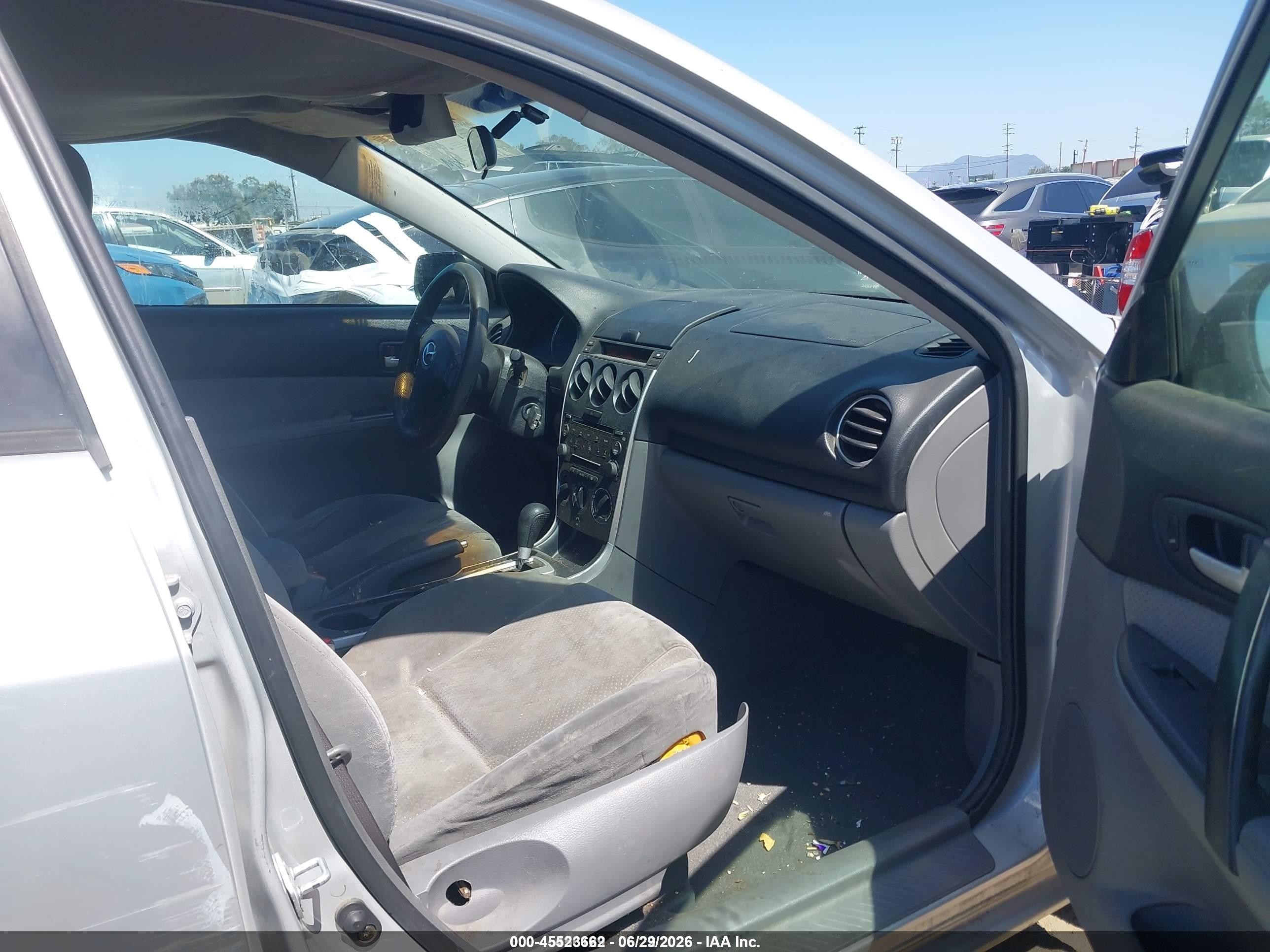 2006 Mazda Mazda6 I Silver vin: 1YVFP80C565M48500