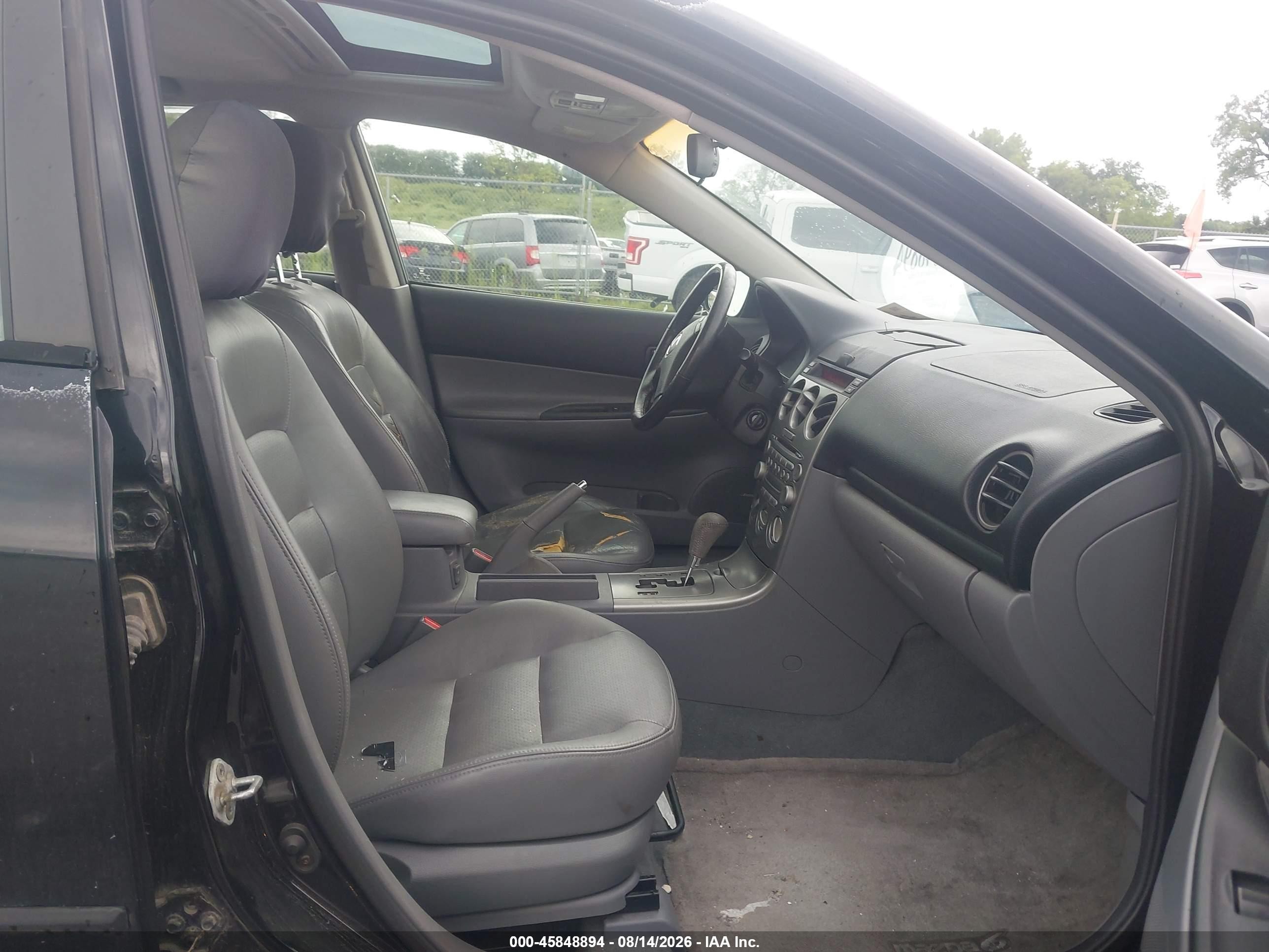 2003 Mazda Mazda6 I Черный vin: 1YVFP80C935M36281