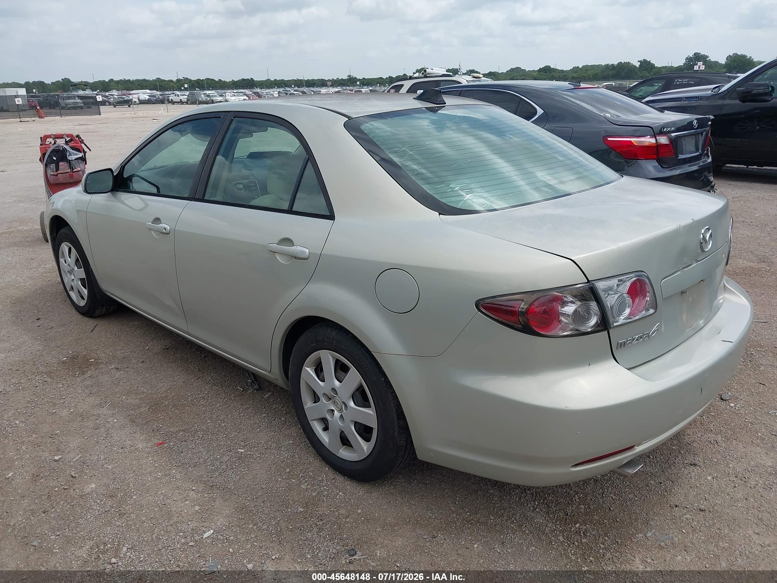 2006 Mazda Mazda6 I Beige vin: 1YVFP80C965M66224