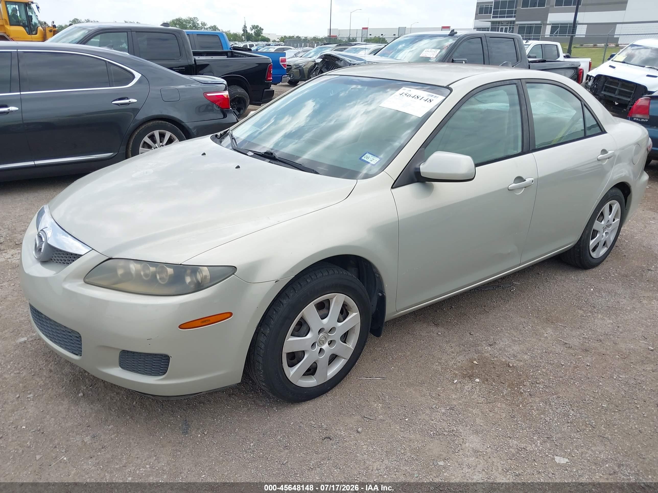 2006 Mazda Mazda6 I Beige vin: 1YVFP80C965M66224