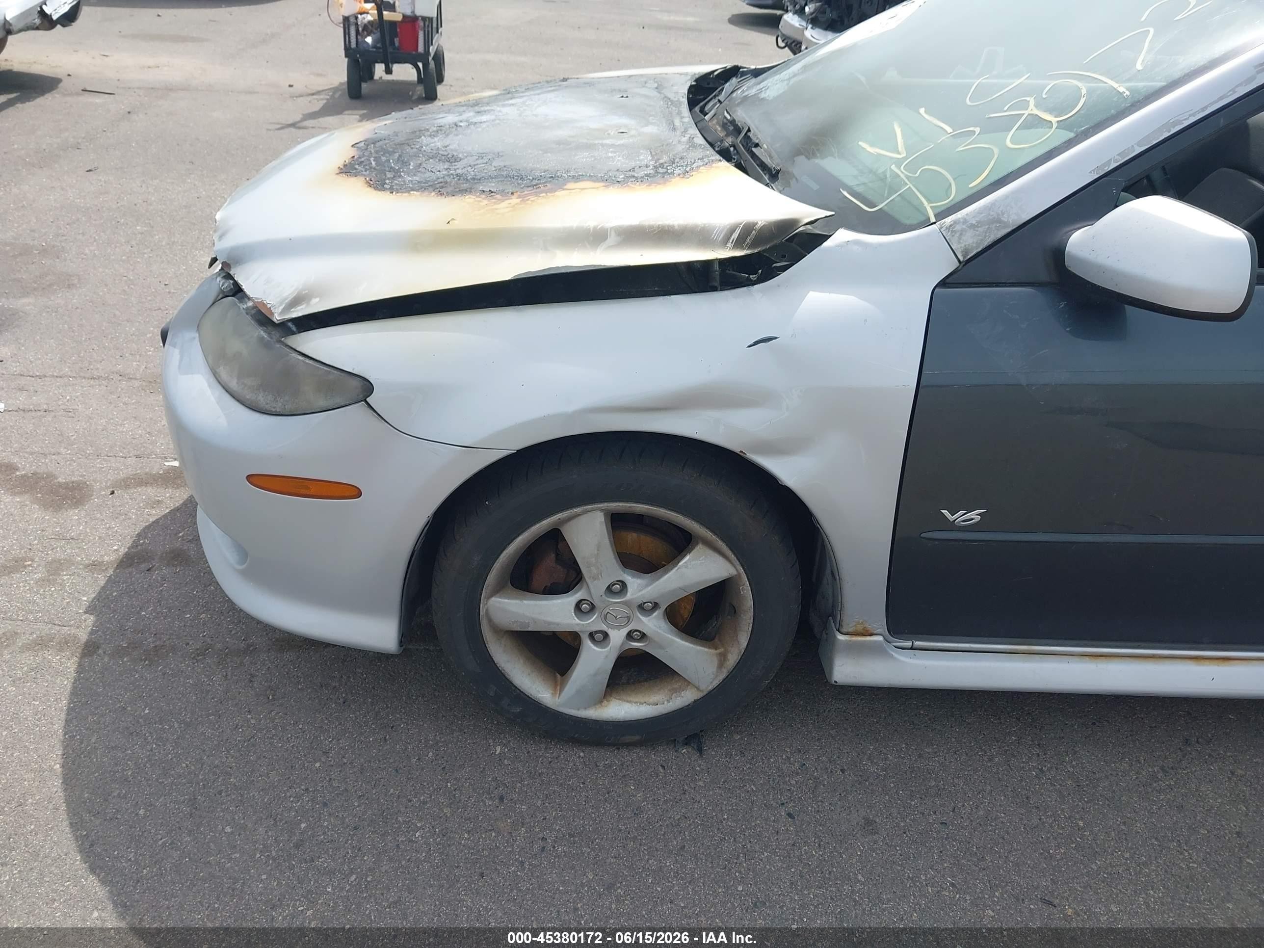 2003 Mazda Mazda6 I Silver vin: 1YVFP80CX35M00972