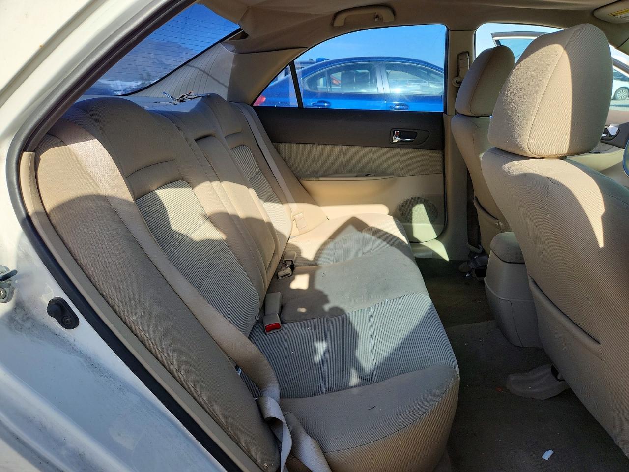 2004 Mazda 6 I White vin: 1YVFP80CX45N25858