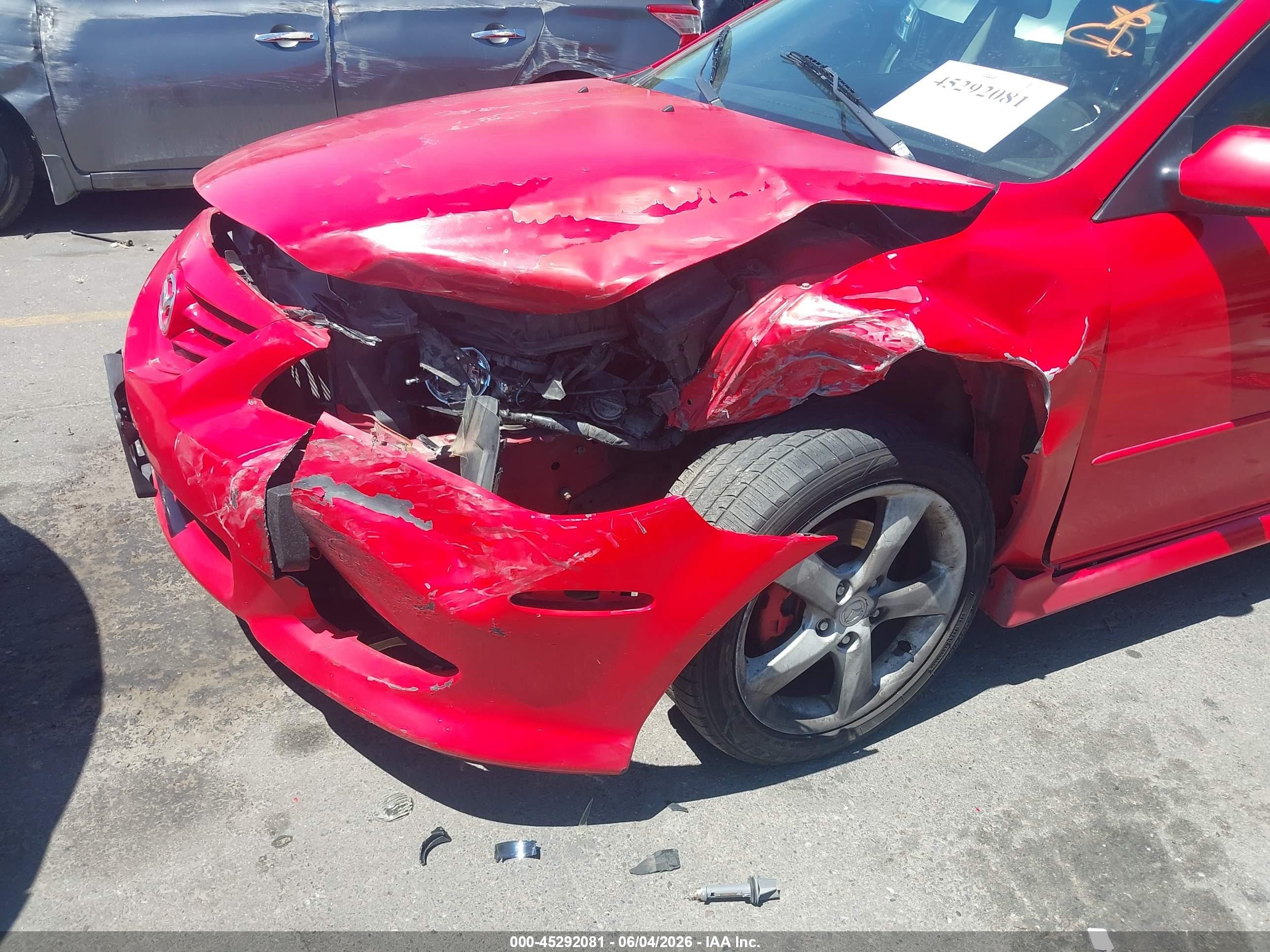2004 Mazda Mazda6 I Red vin: 1YVFP84C545N80308