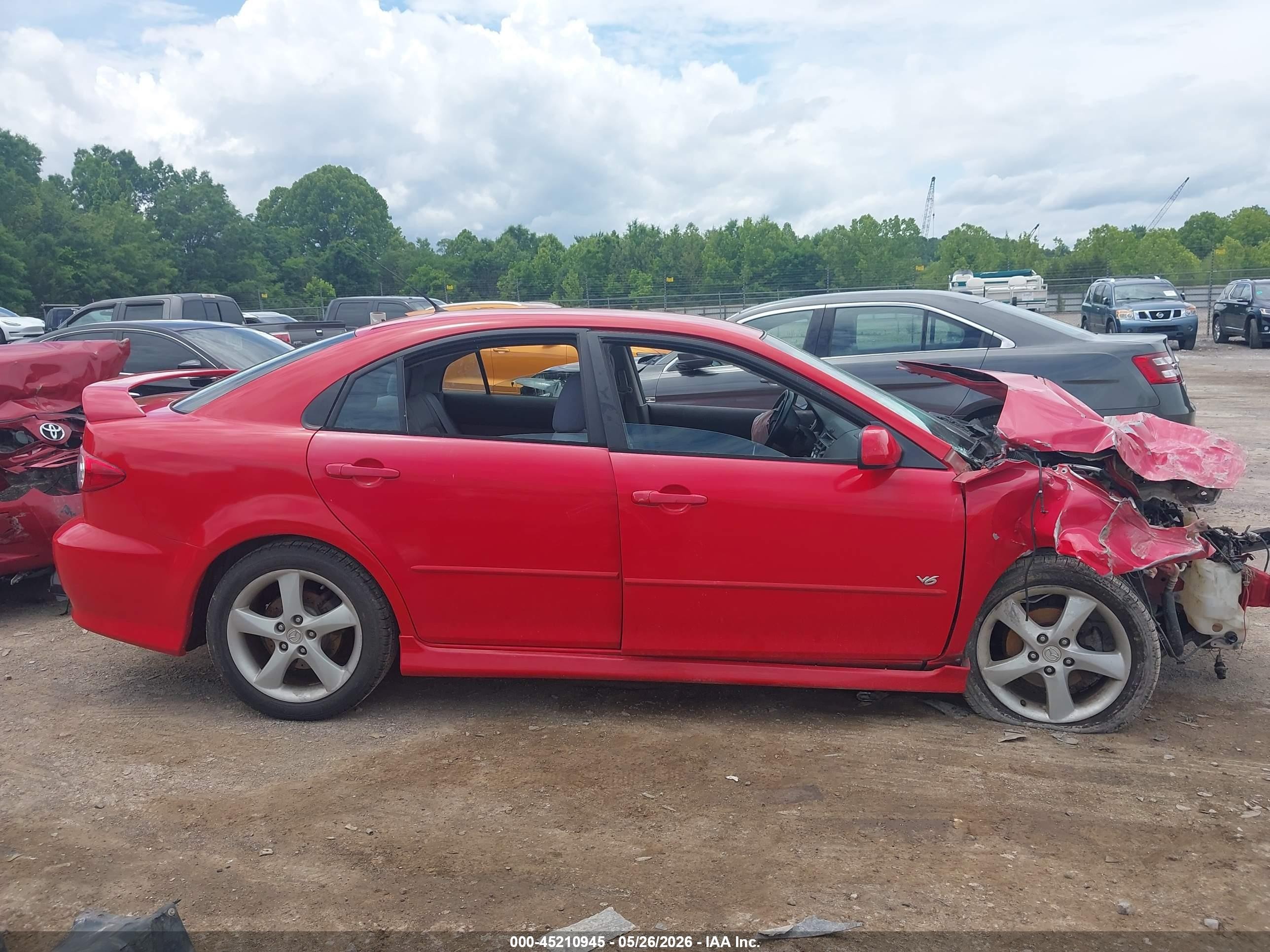2004 Mazda Mazda6 S Red vin: 1YVFP84D545N65588