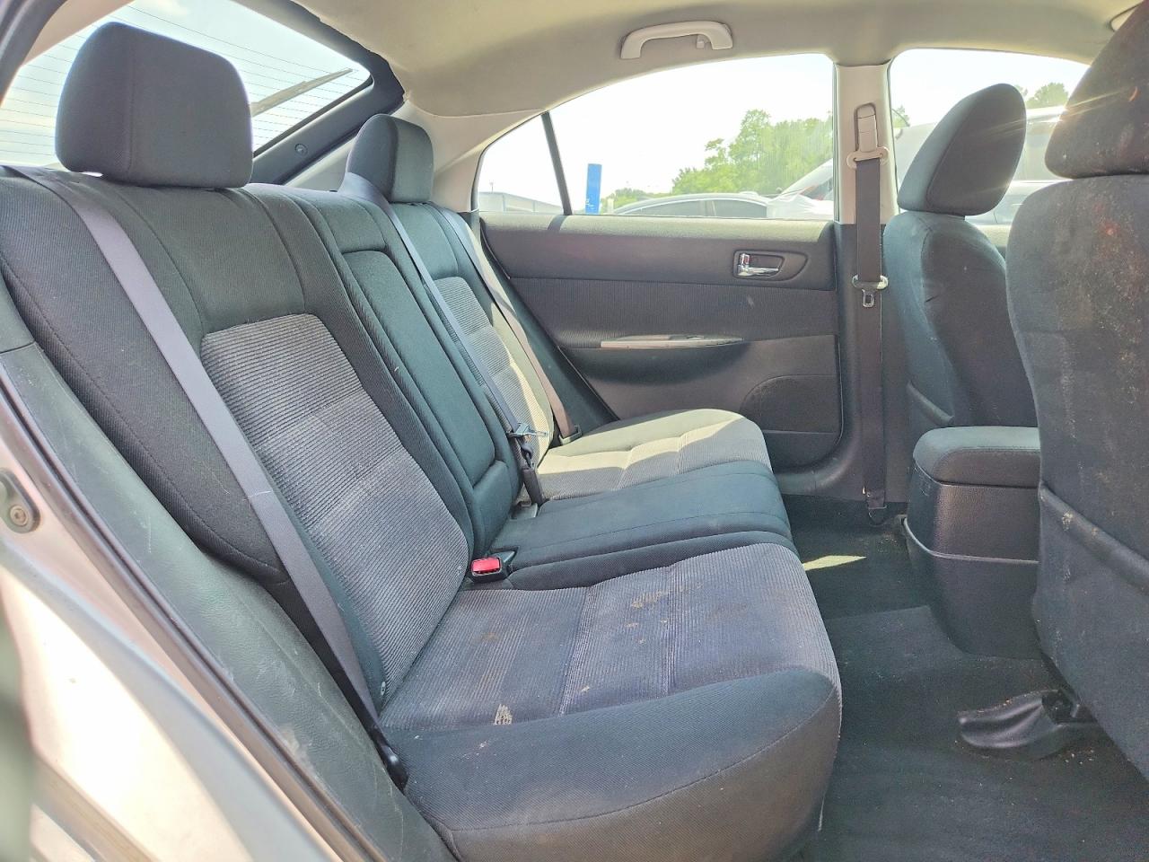 2004 Mazda 6 S Silver vin: 1YVFP84DX45N94407