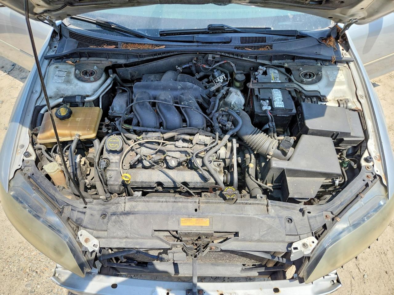 2004 Mazda 6 S Silver vin: 1YVFP84DX45N94407