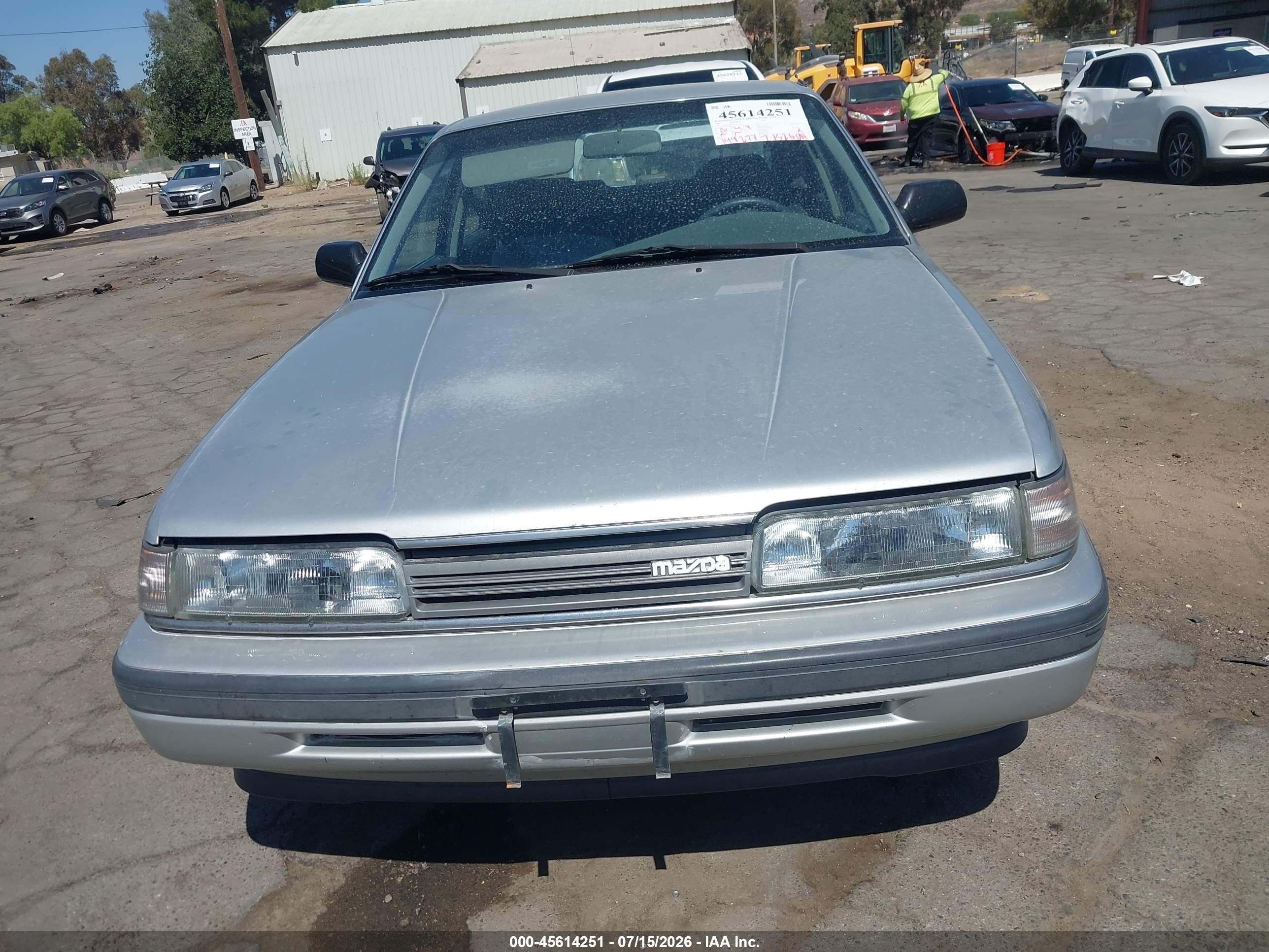 1991 Mazda 626 Dx/lx Silver vin: 1YVGD22B2M5119670