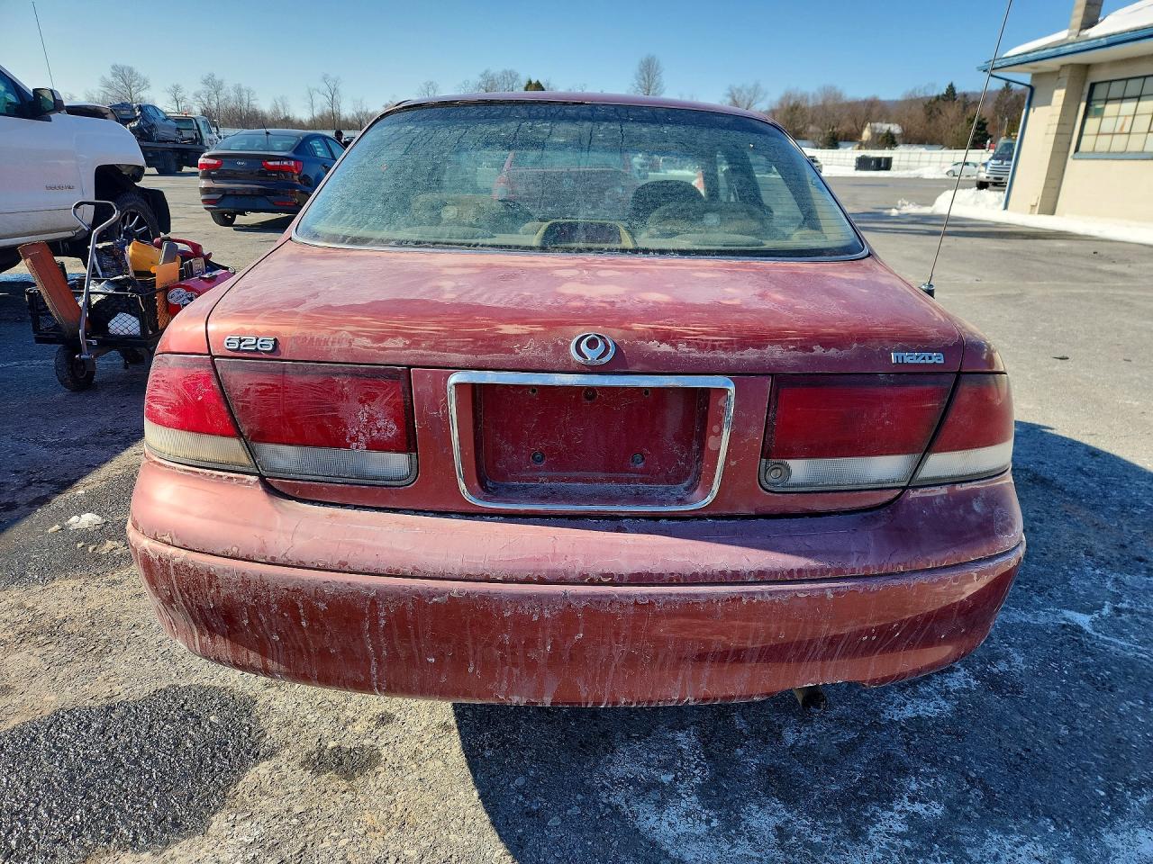1996 Mazda 626 Dx Red vin: 1YVGE22C0T5558936