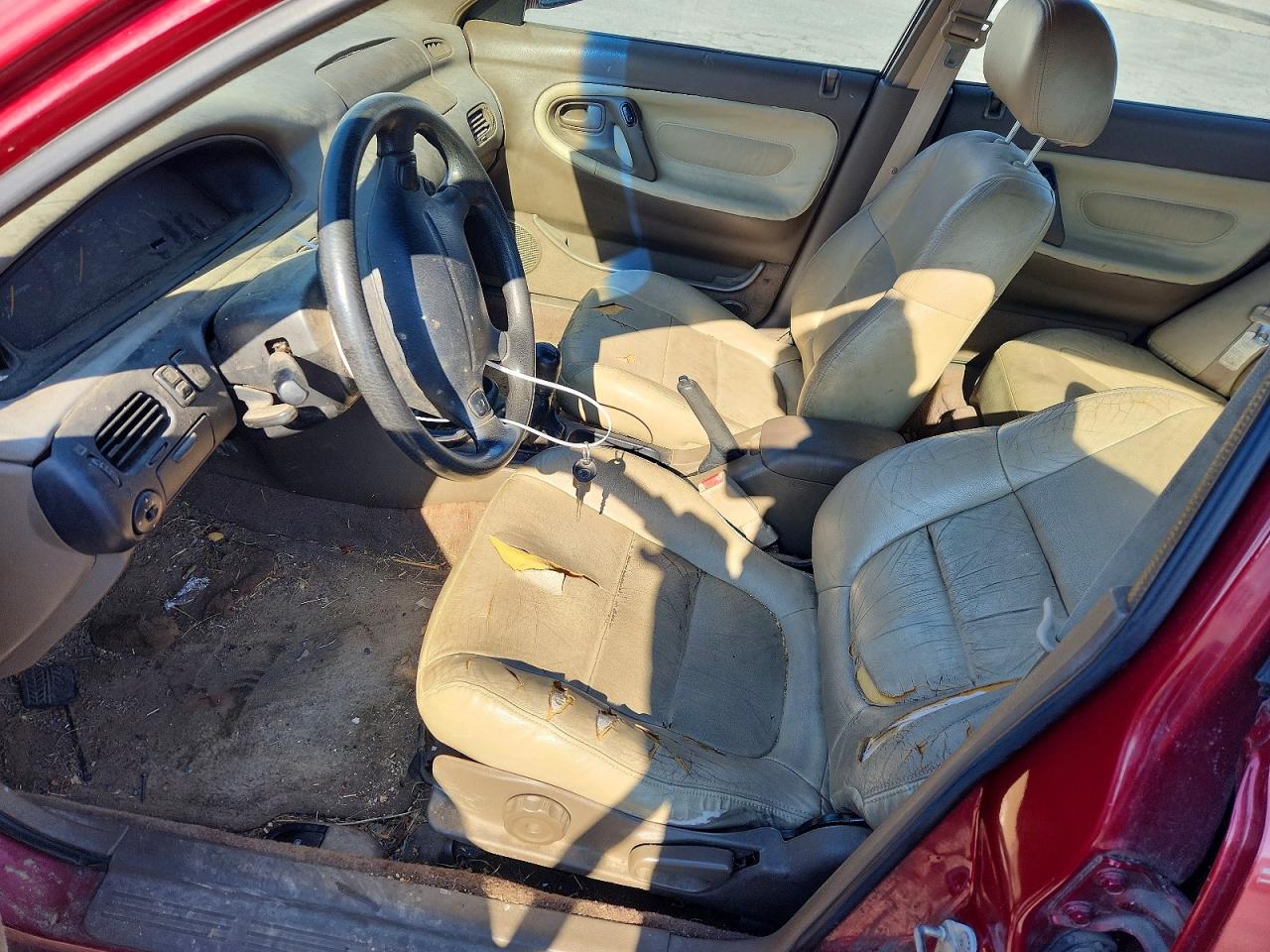 1996 Mazda 626 Dx Red vin: 1YVGE22C0T5558936