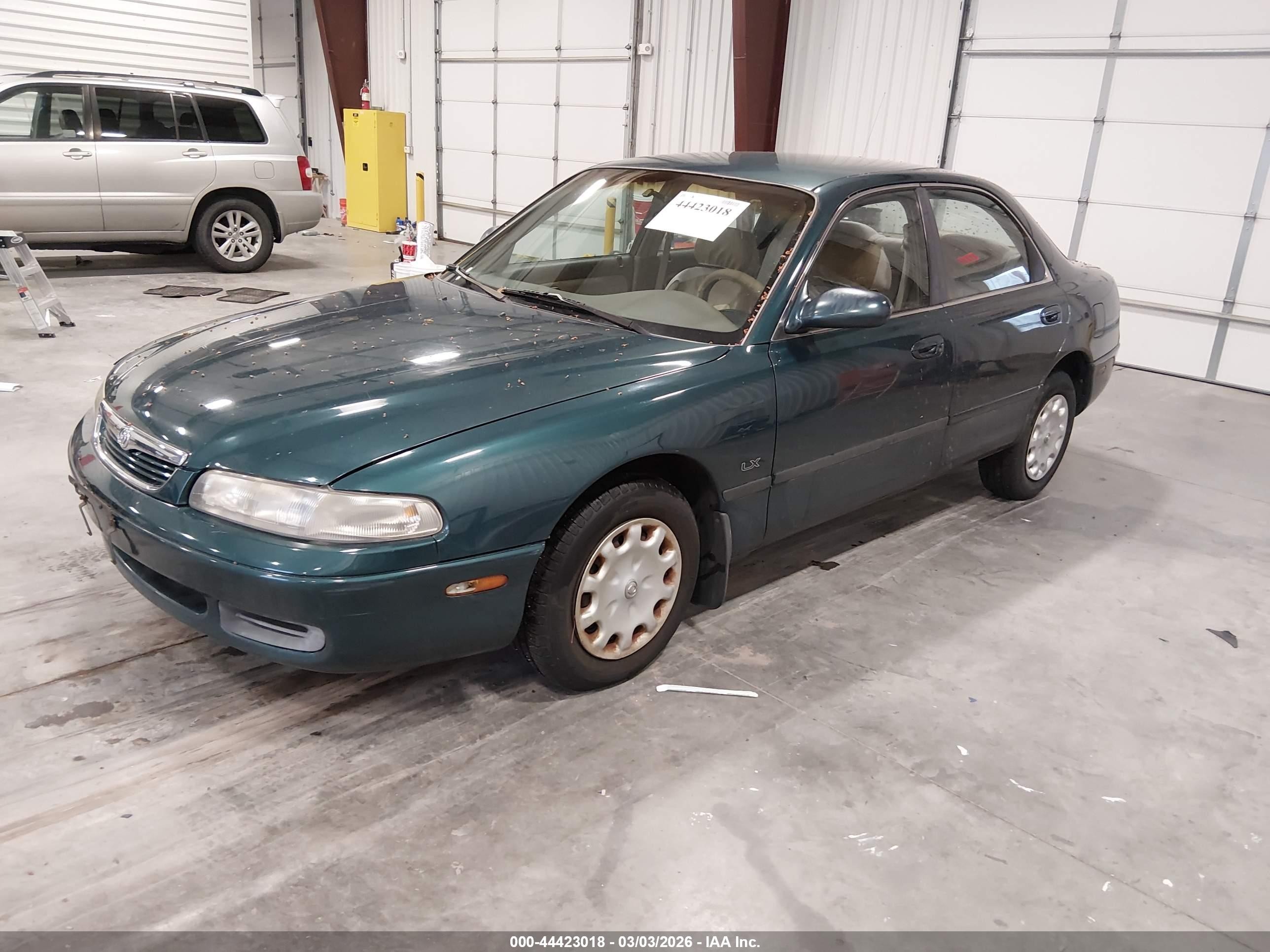 1997 Mazda 626 Dx/lx Green vin: 1YVGE22C2V5621666