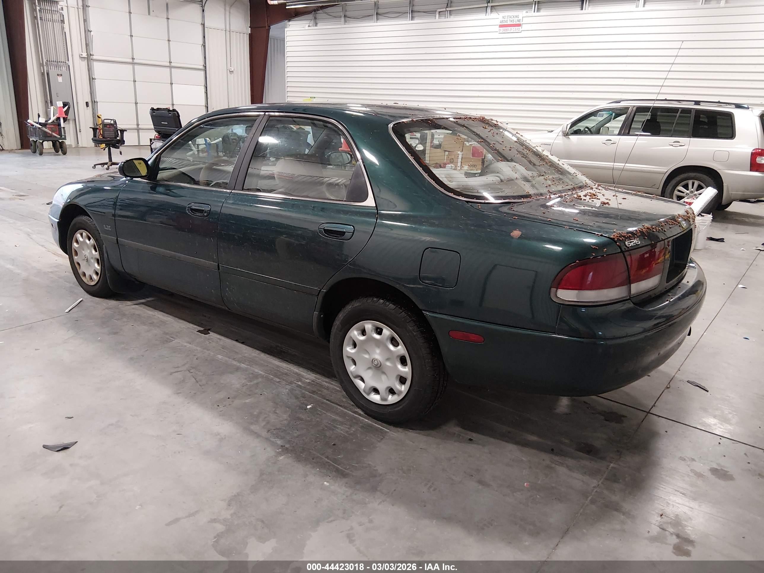 1997 Mazda 626 Dx/lx Green vin: 1YVGE22C2V5621666