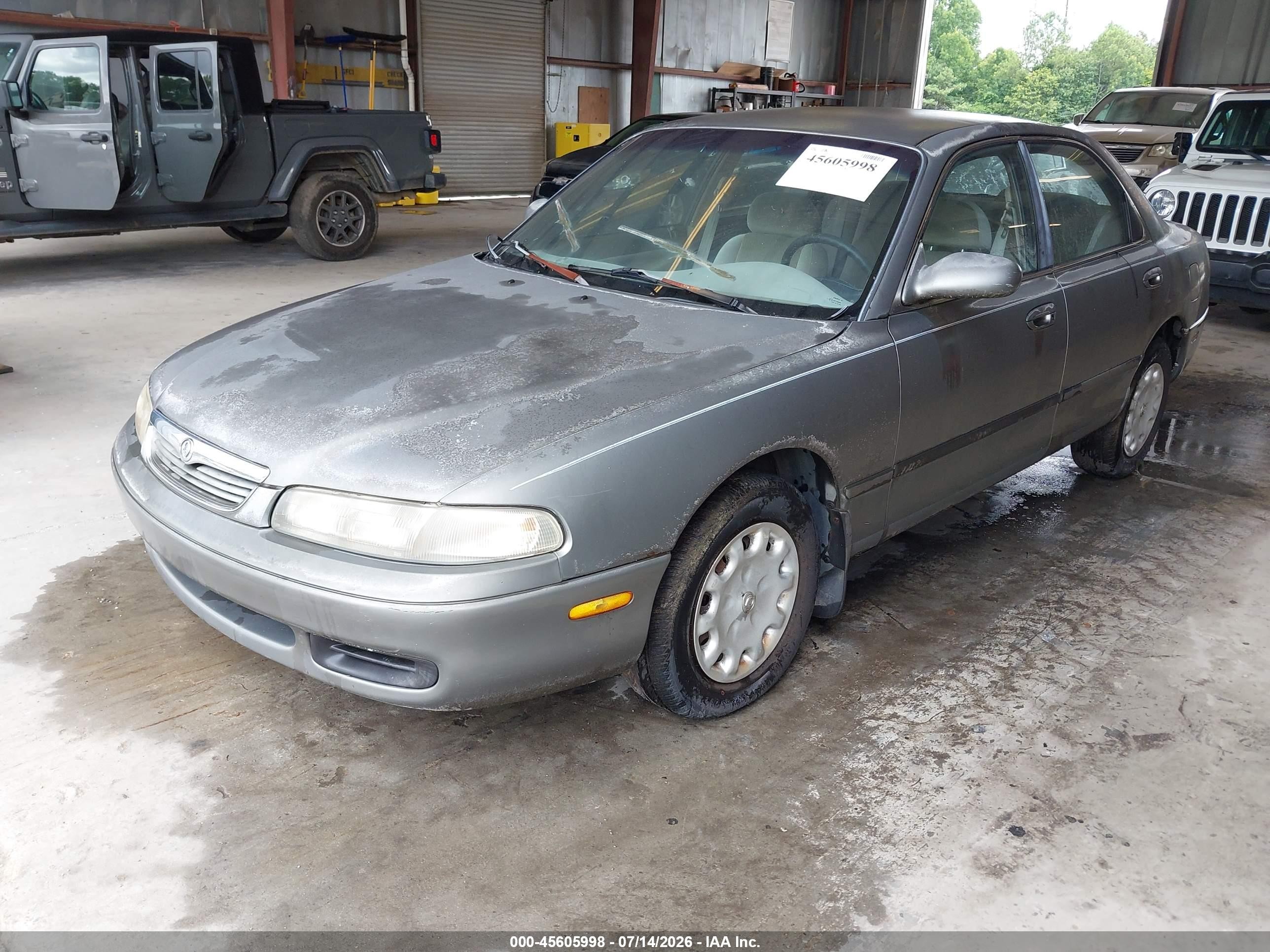 1996 Mazda 626 Dx/lx Серый vin: 1YVGE22C3T5508533