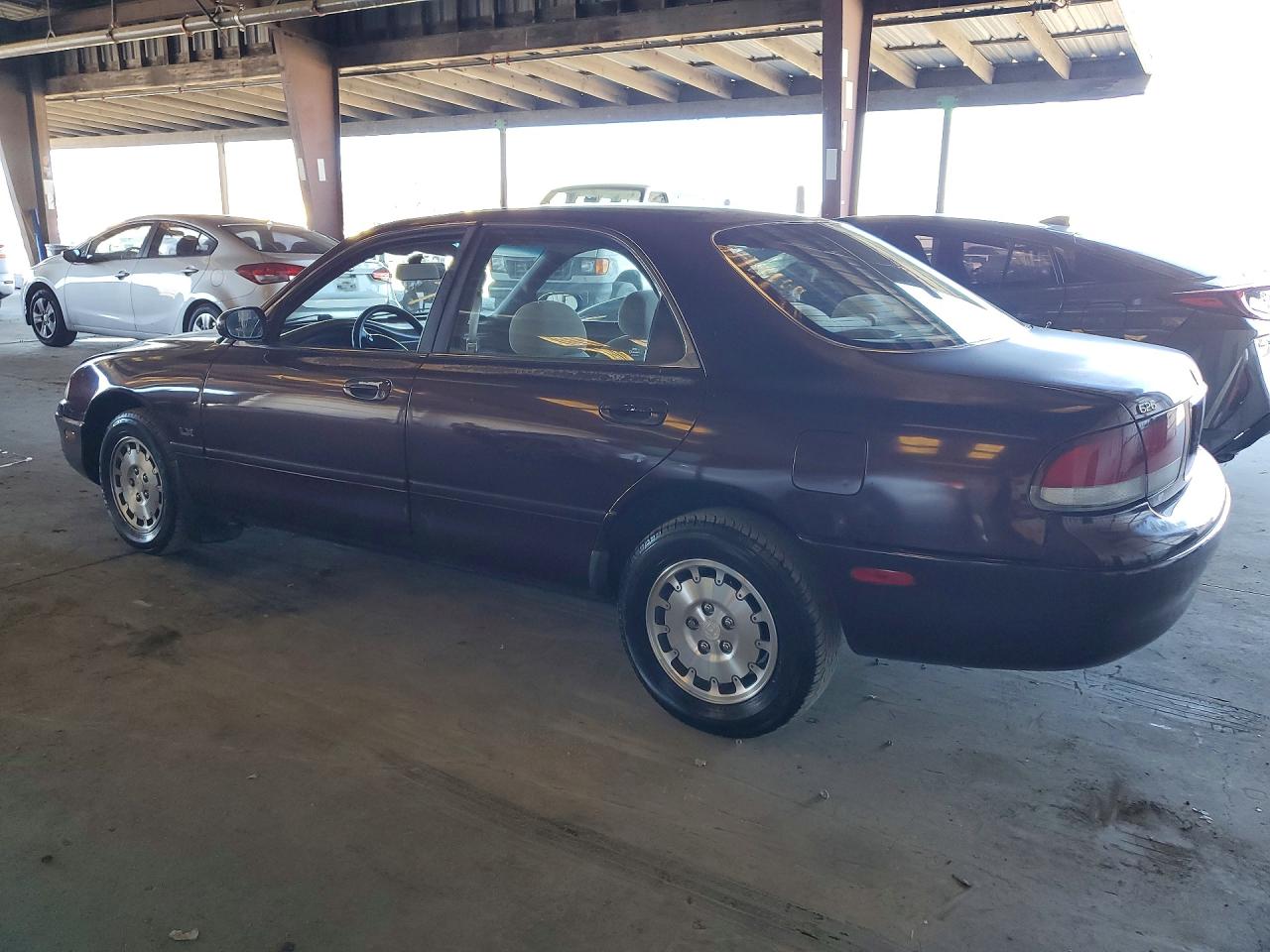 1996 Mazda 626 Dx Purple vin: 1YVGE22C6T5562747