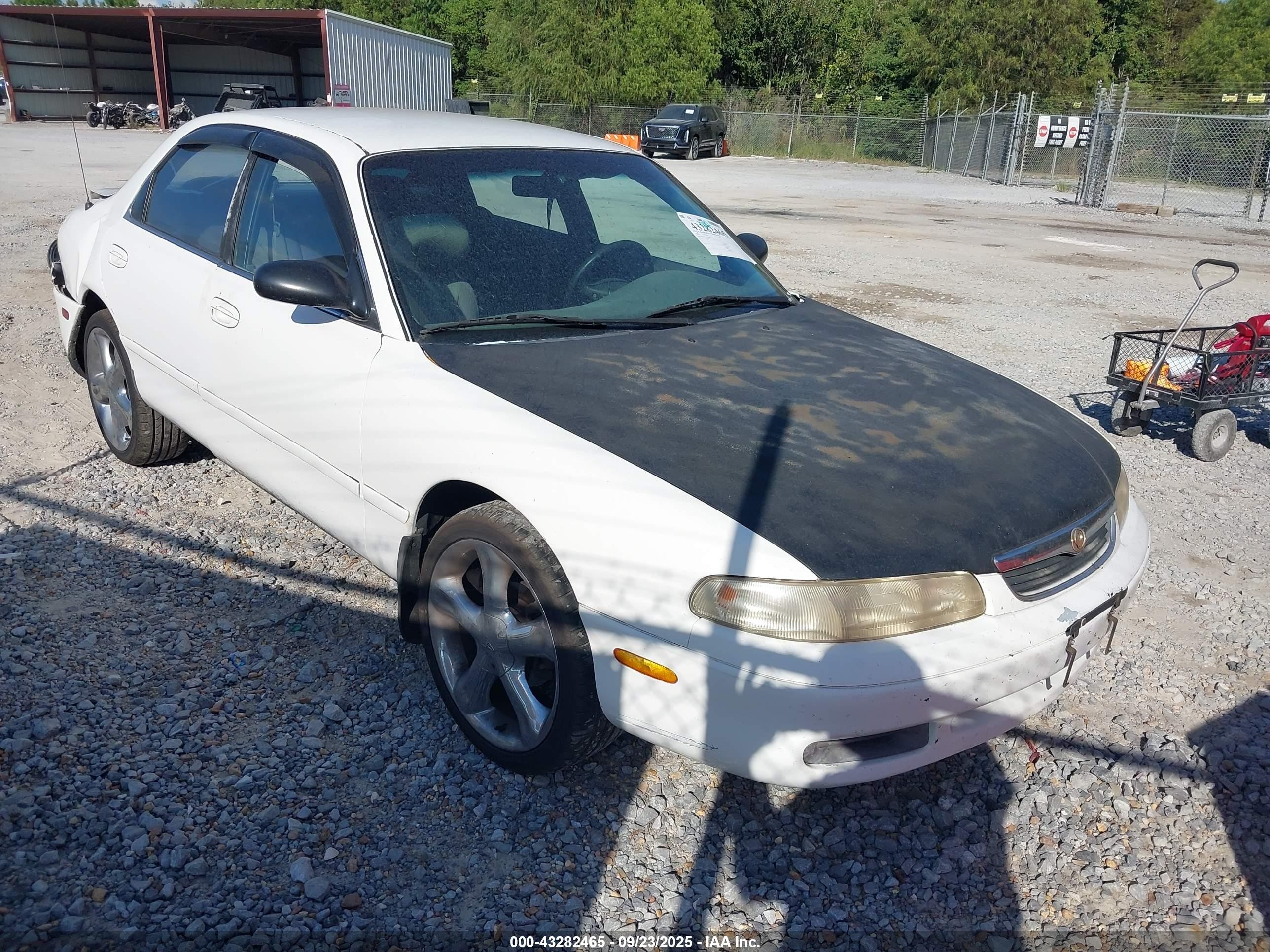 1996 Mazda 626 Dx/lx White vin: 1YVGE22C7T5580058