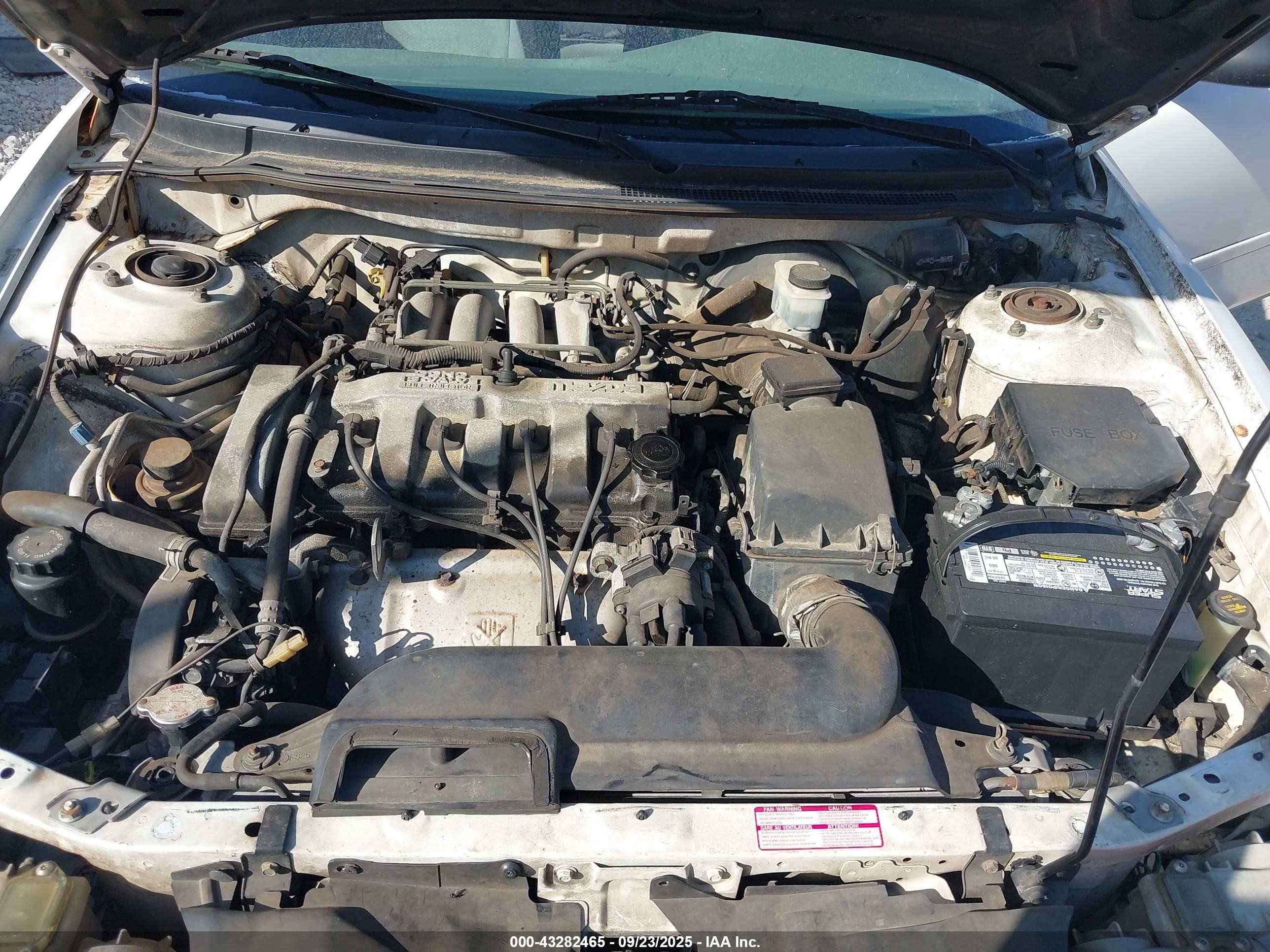 1996 Mazda 626 Dx/lx White vin: 1YVGE22C7T5580058