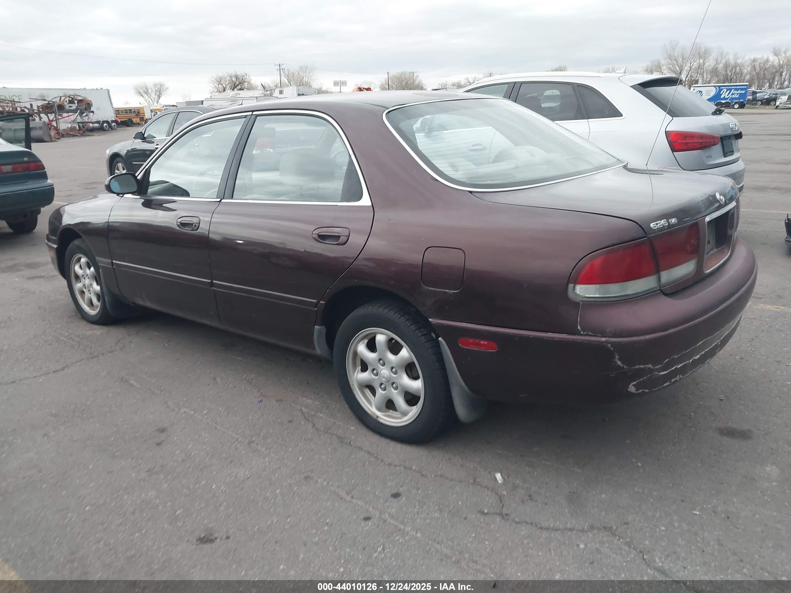 1996 Mazda 626 Es/lx Красный vin: 1YVGE22D6T5510561