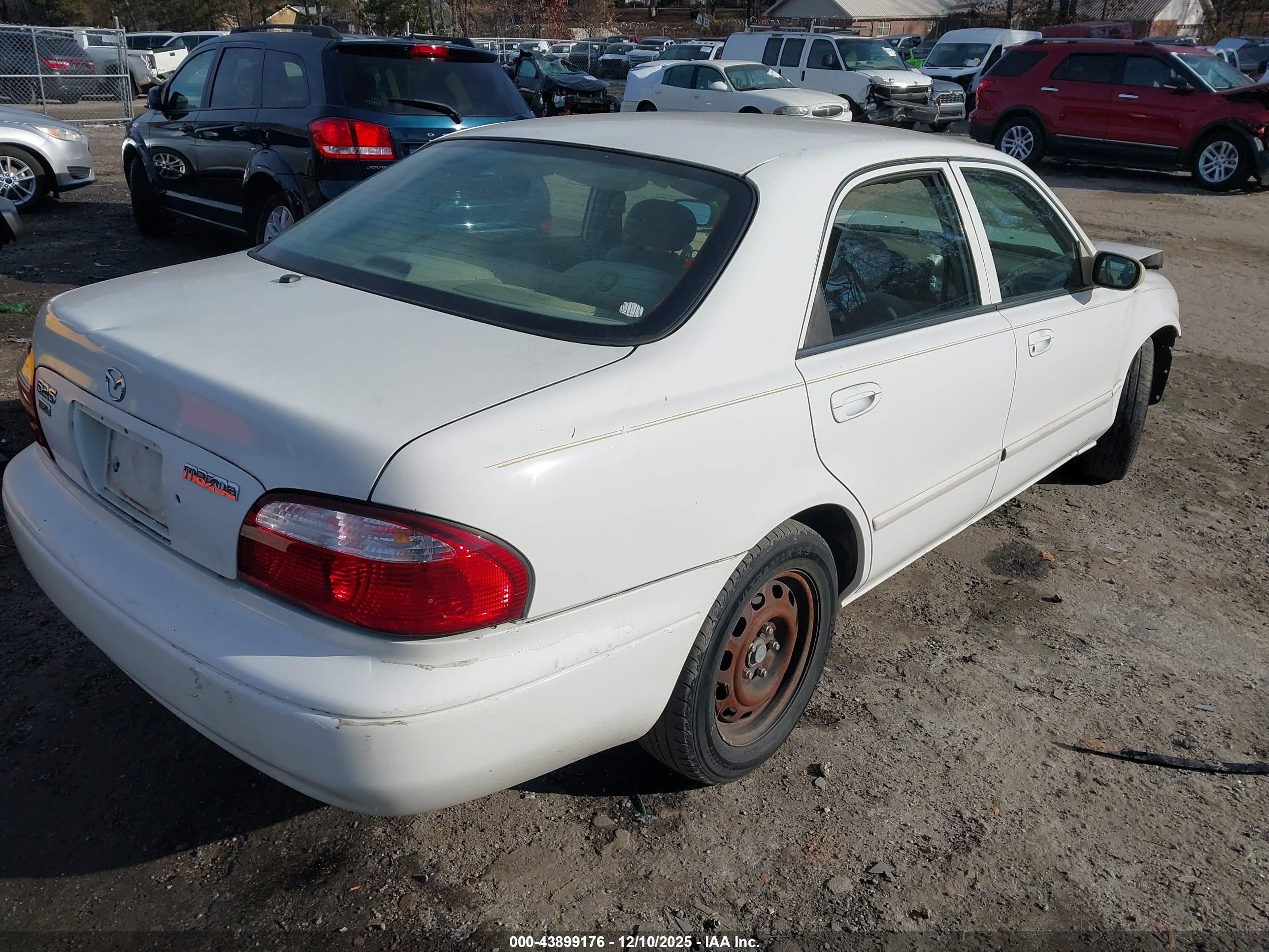 2001 Mazda 626 Es/lx White vin: 1YVGF22C015213836