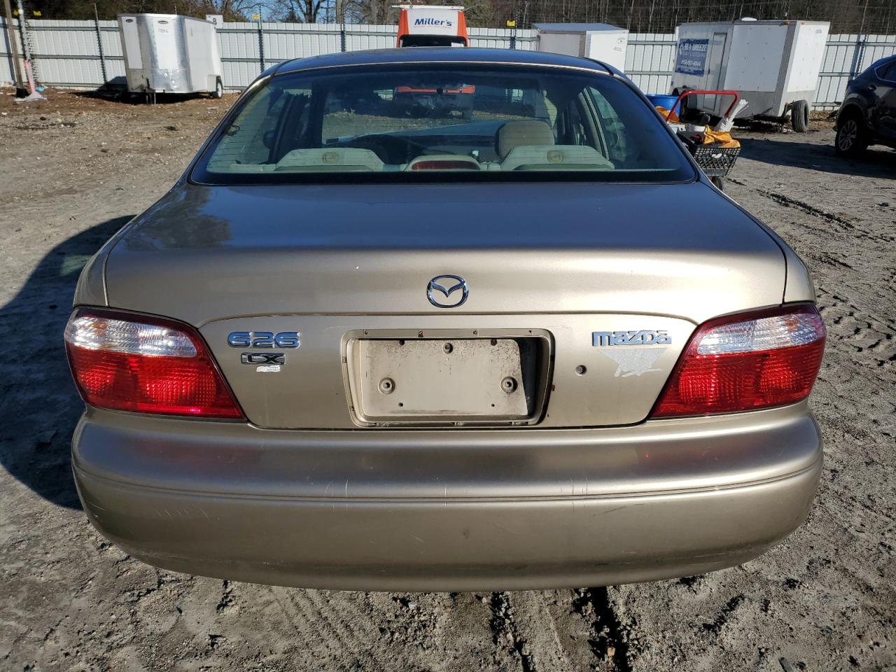 2001 Mazda 626 Es   Gold vin: 1YVGF22C015227879