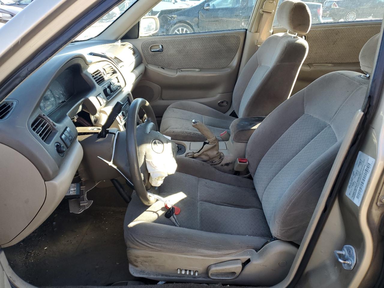 2001 Mazda 626 Es   Gold vin: 1YVGF22C015227879