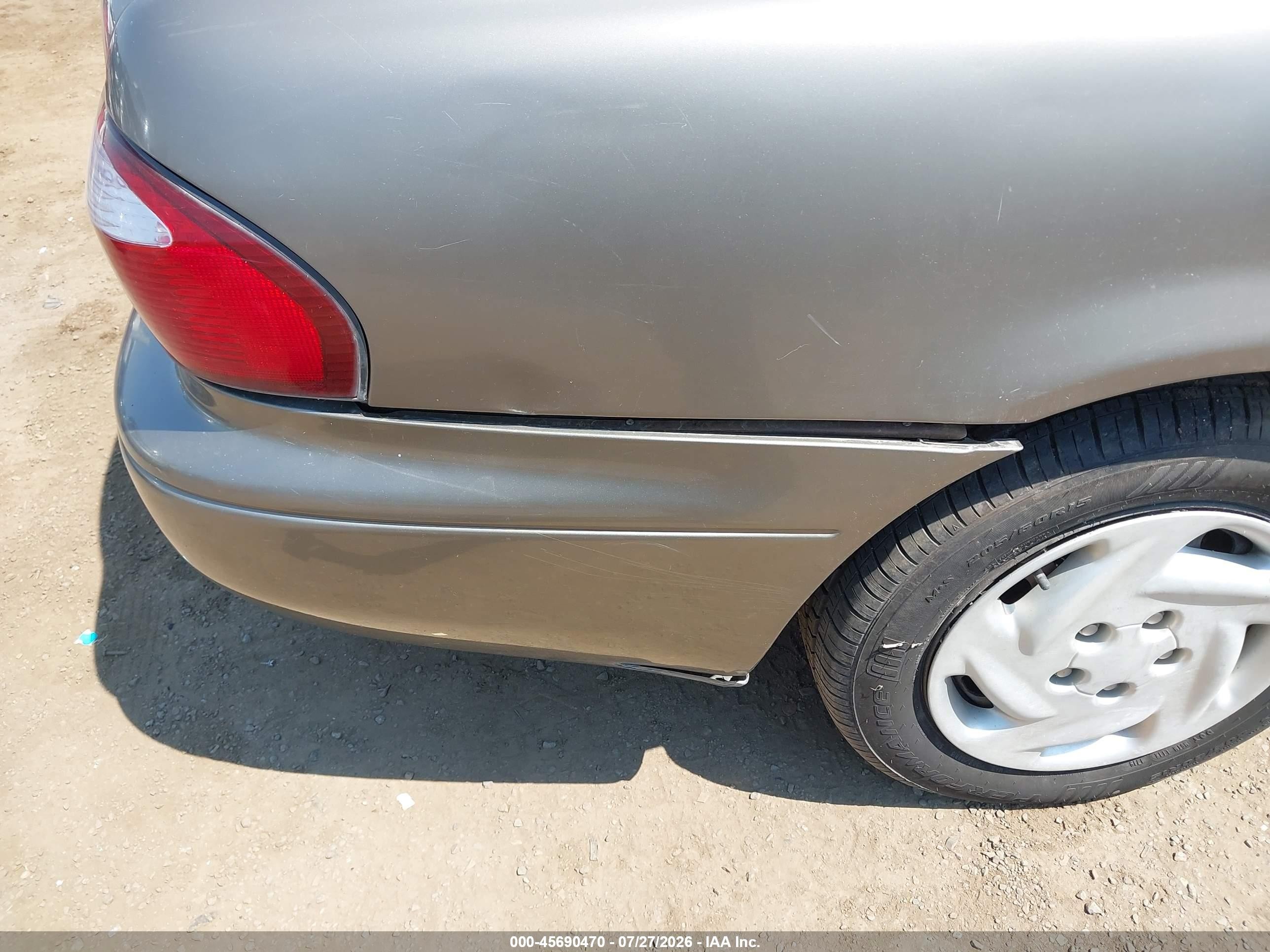 2001 Mazda 626 Es/lx Gray vin: 1YVGF22C015230863